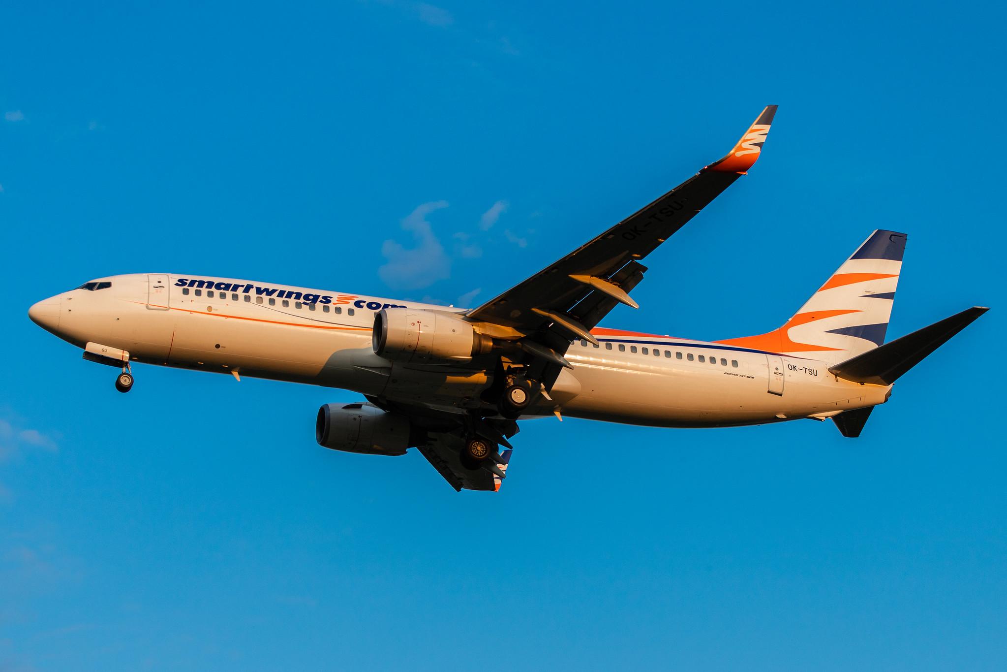 Hamburg Airport: Smartwings (QS / TVS) |  Boeing 737-8FZ B738 | OK-TSU | MSN 31717