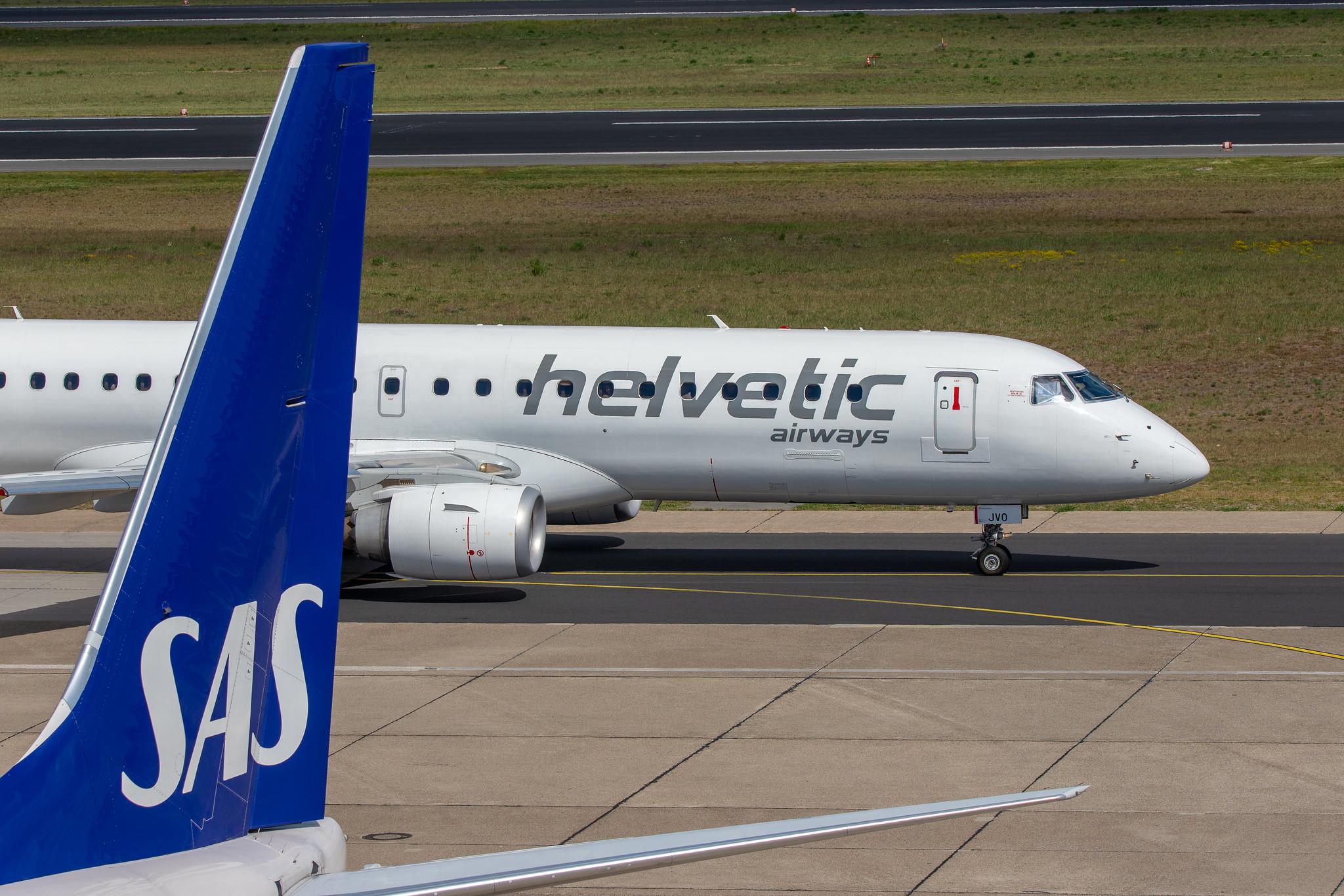 Flughafen Berlin Tegel (TXL): Helvetic Airways Embraer ERJ-190LR E190 HB-JVO MSN 19000294