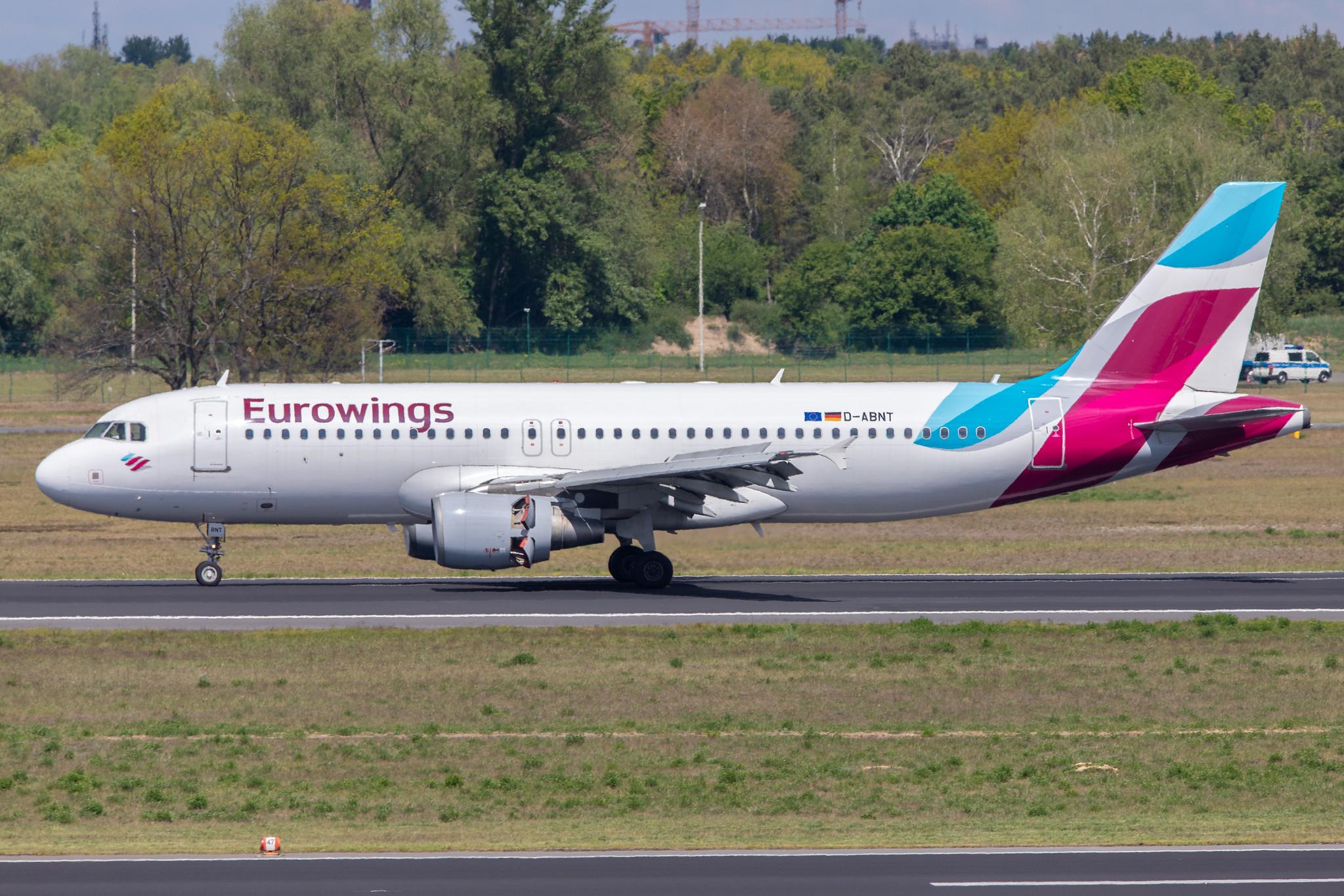 Flughafen Berlin Tegel (TXL): Eurowings (EW / EWG) | Operator: Germanwings |  Airbus A320-214 A320 | D-ABNT | MSN 2562