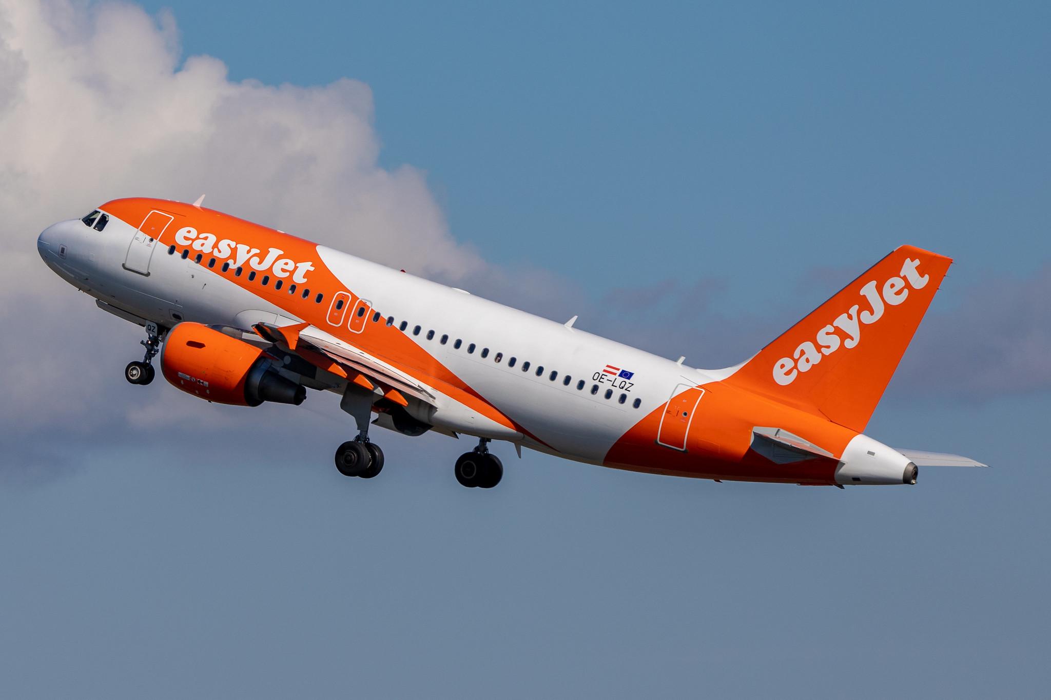 Flughafen Berlin Tegel (TXL): easyJet (U2 / EZY) | Operator: easyJet Europe |  Airbus A319-111 A319 | OE-LQZ | MSN 3059