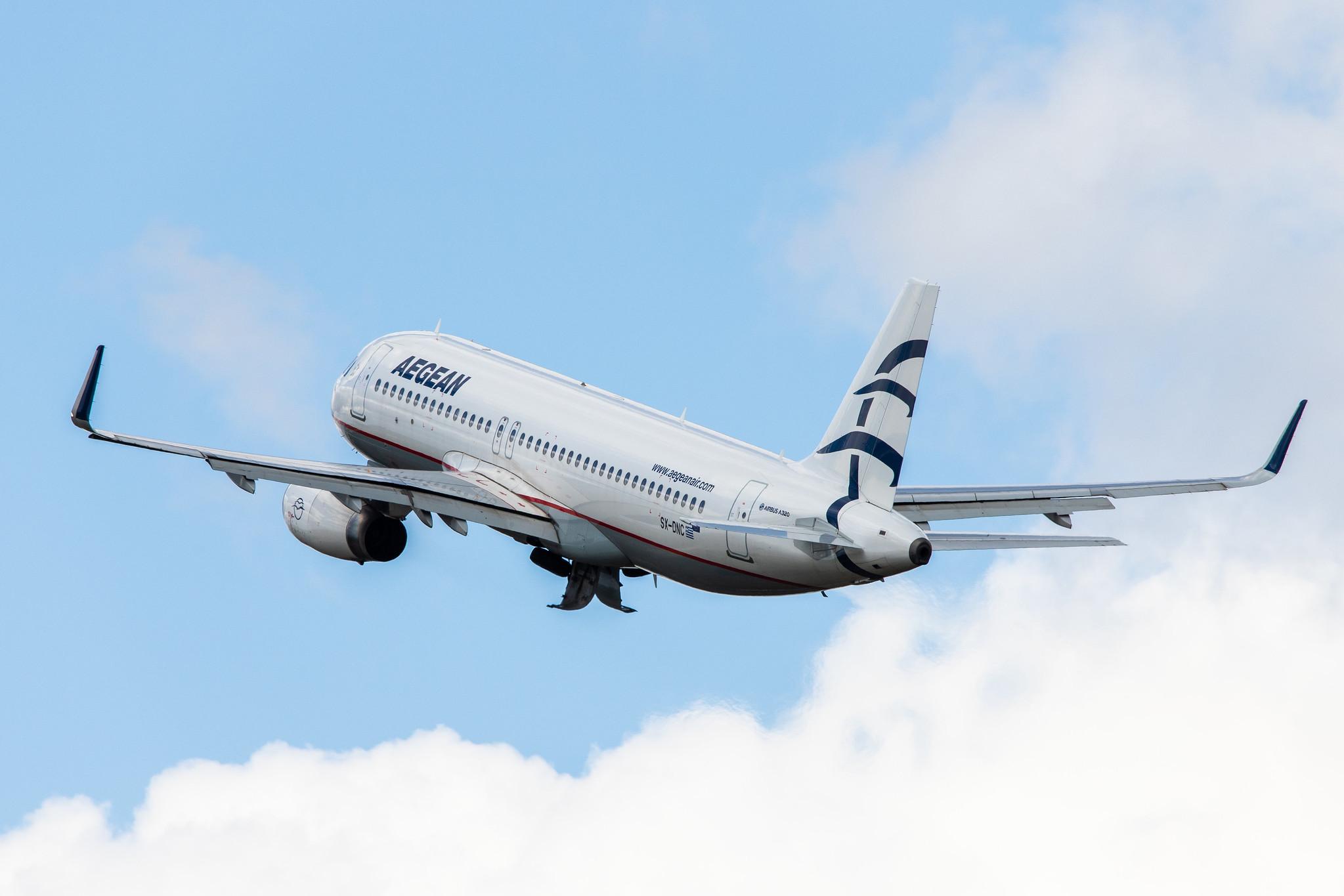 Flughafen Berlin Tegel (TXL): Aegean Airlines Airbus A320-232 A320 SX-DNC MSN 6961