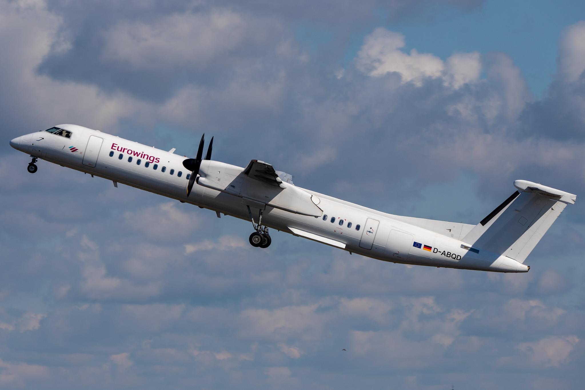 Flughafen Berlin Tegel (TXL): Eurowings De Havilland Canada Dash 8 Q400 DH8D operated by Luftfahrtgesellschaft Walter D-ABQD MSN 4234
