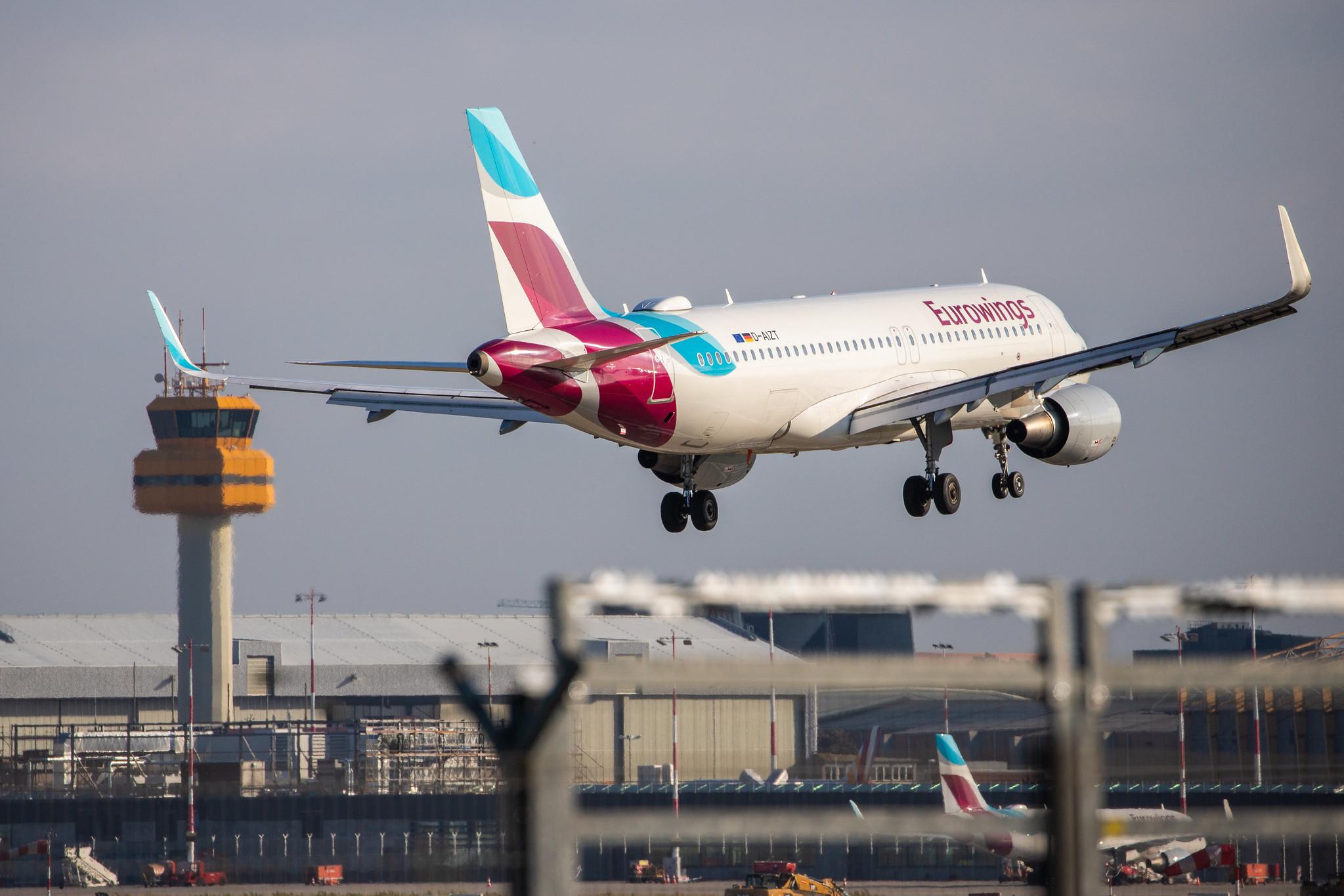 Hamburg Airport: Eurowings (EW / EWG) |  Airbus A320-214 A320 | D-AIZT | MSN 5601