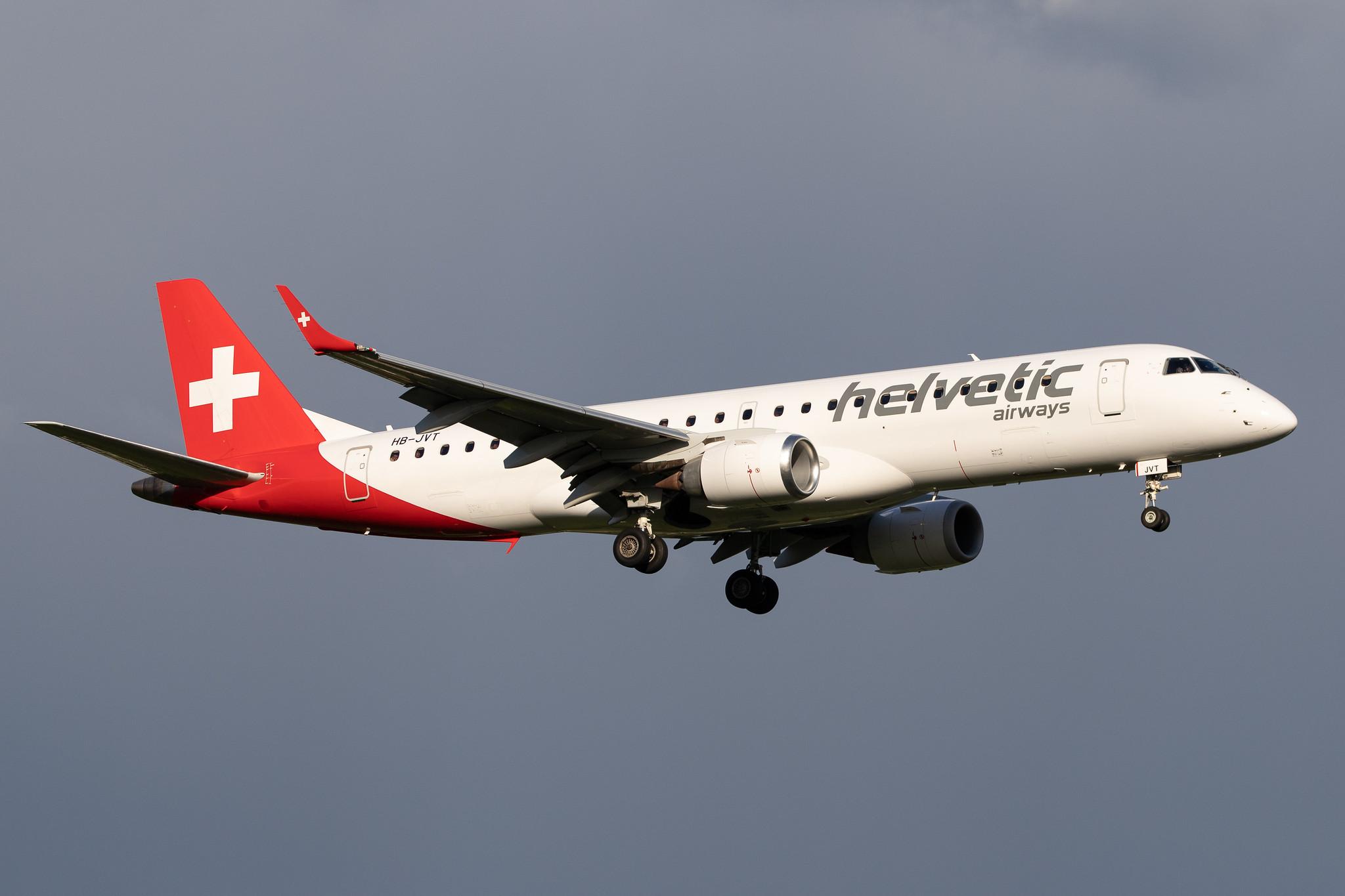 Hamburg Airport (HAM/EDDH): Helvetic Airways (2L / OAW) |  Embraer E190AR E190 | HB-JVT | MSN 19000199