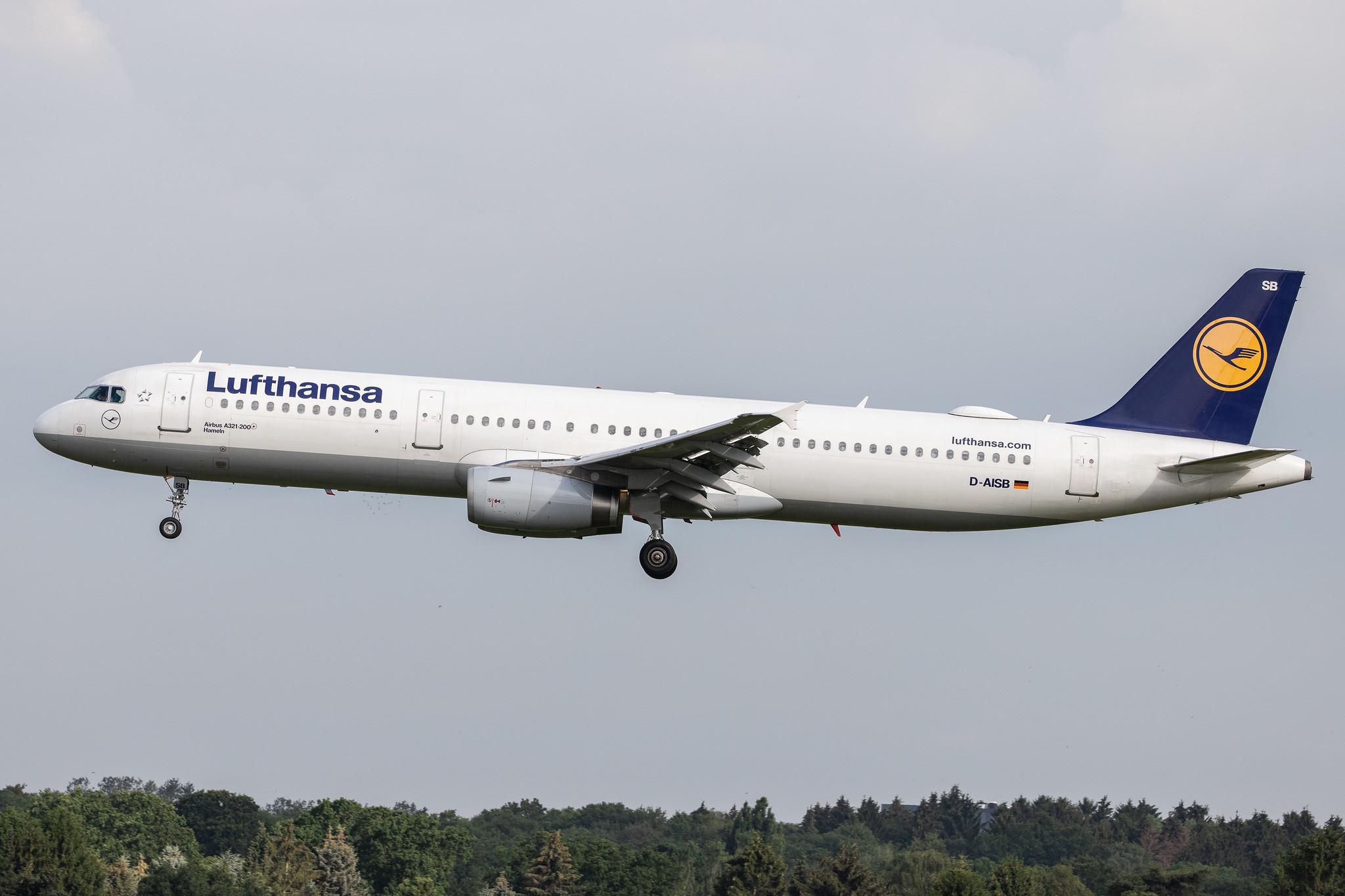 Hamburg Airport: Lufthansa (LH / DLH) |  Airbus A321-231 A321 | D-AISB | MSN 1080