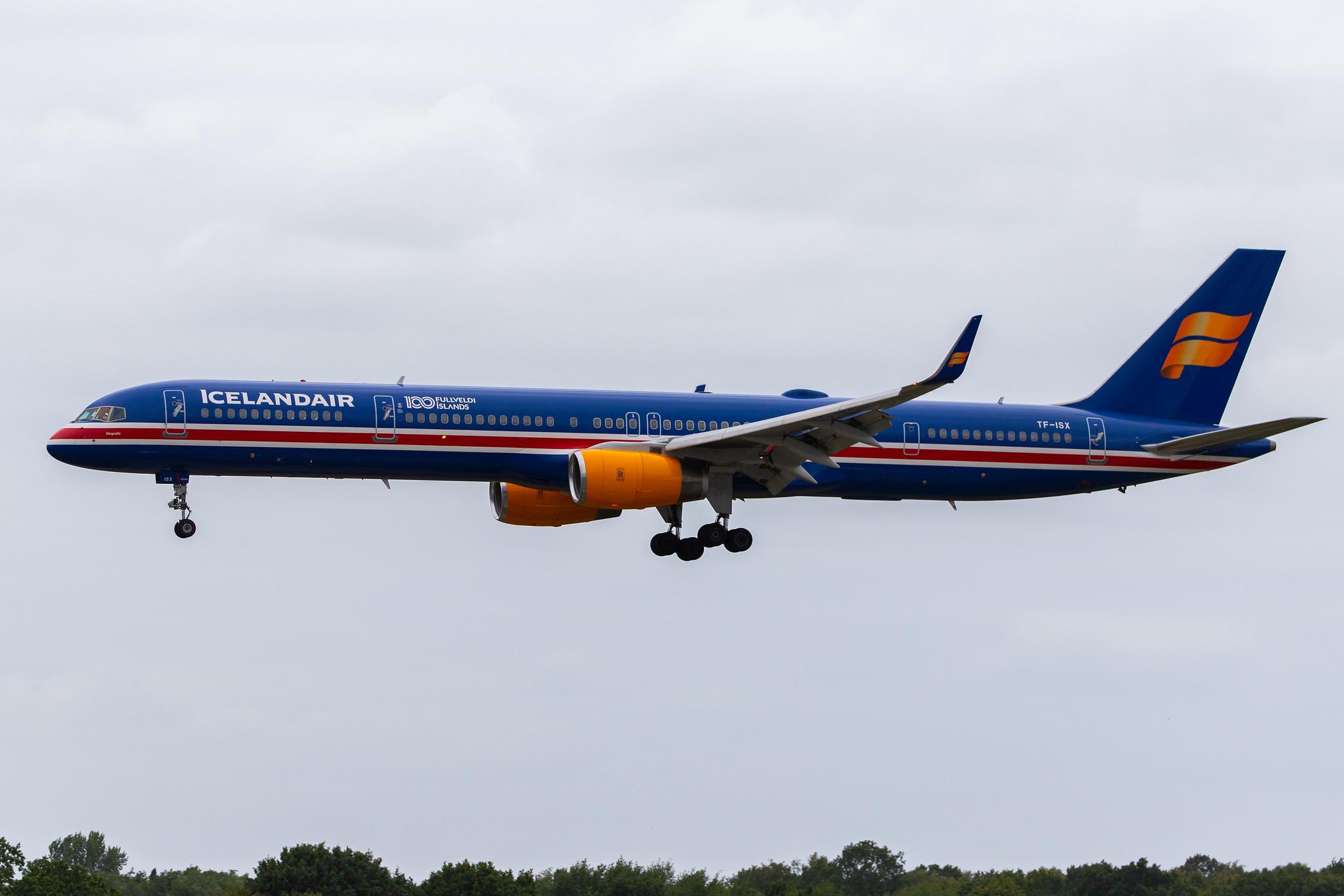 Hamburg Airport: Icelandair (FI / ICE) | Livery: 100 Years Icelandic Independence Livery | Boeing 757-3E7 B753 | TF-ISX | MSN 30179