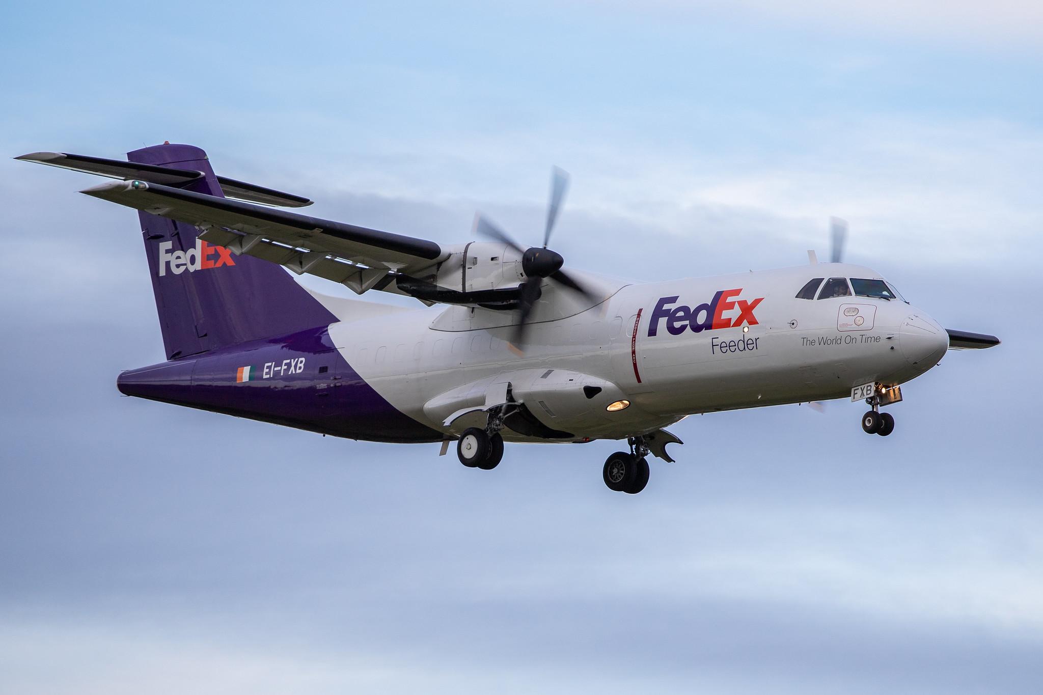 Hamburg Airport: FedEx (FX / FDX) | Operator: ASL Airlines Ireland |  ATR 42-300(F) AT43 | EI-FXB | MSN 0243