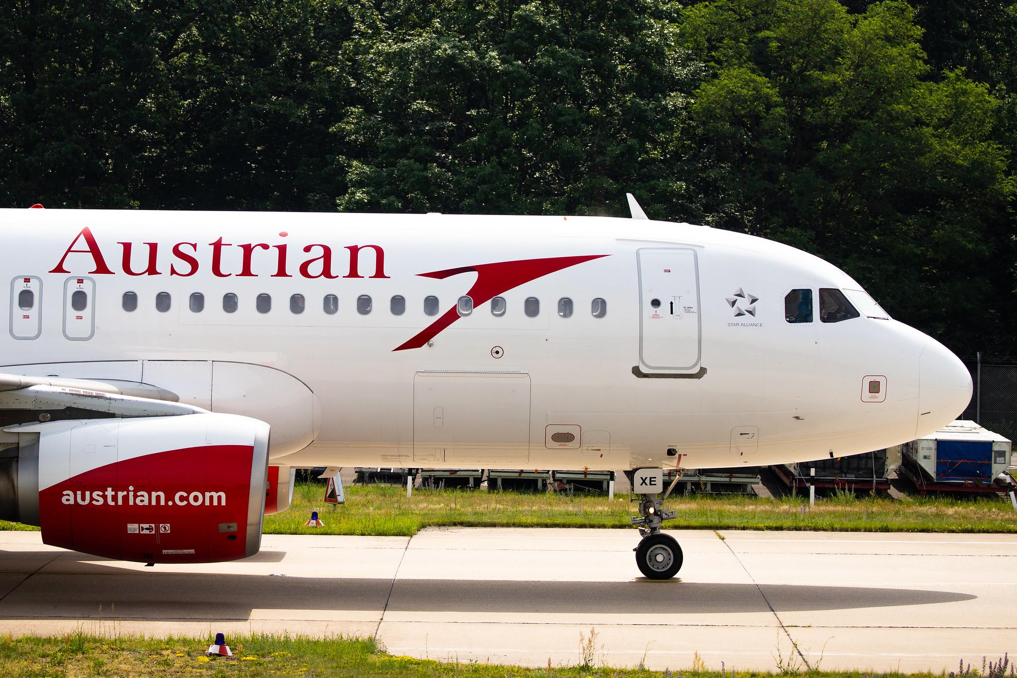 Flughafen Berlin Tegel (TXL): Austrian Airlines Airbus A320-215 A320 OE-LXE MSN 3532