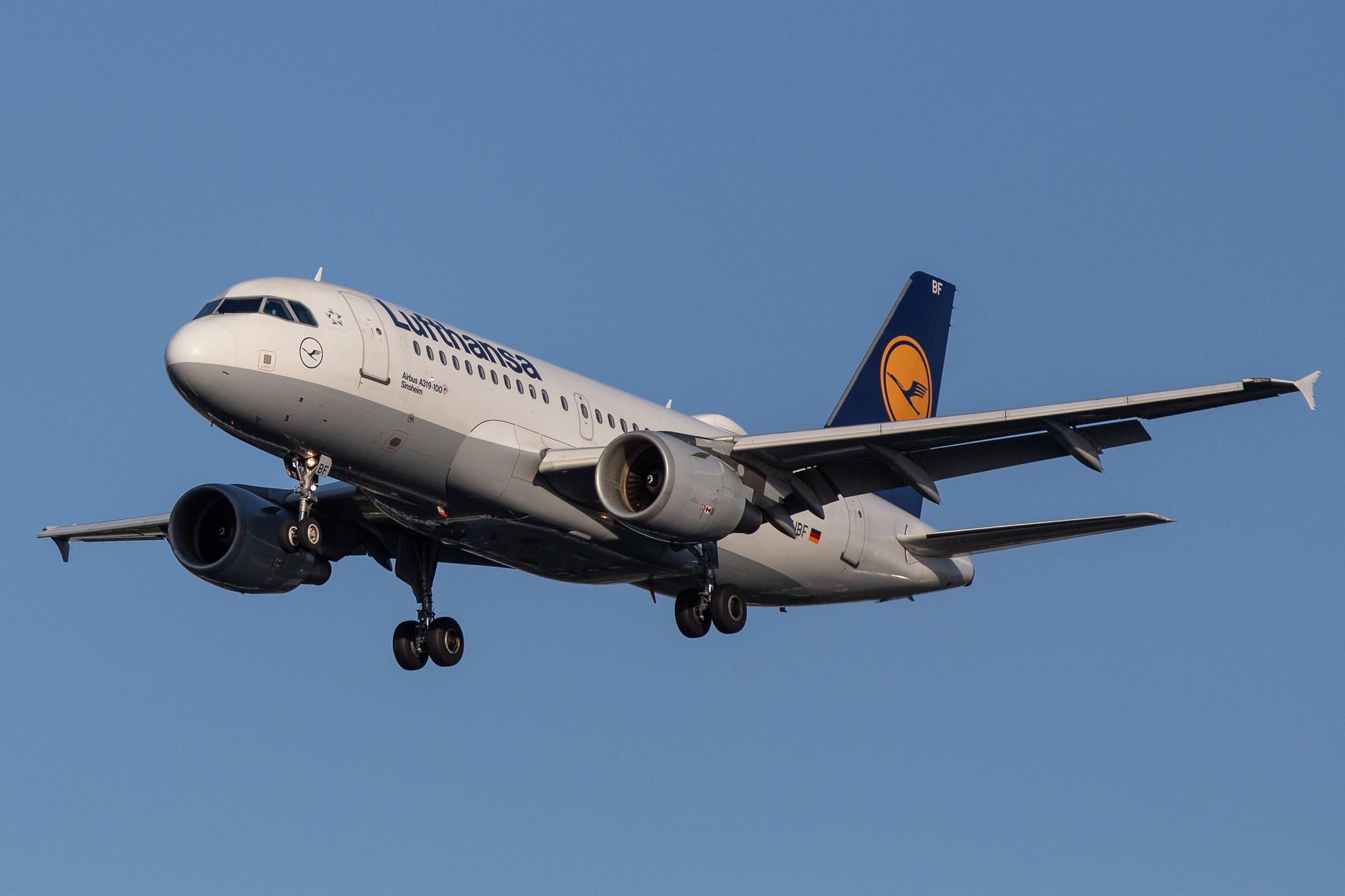 Hamburg Airport: Lufthansa (LH / DLH) |  Airbus A319-112 A319 | D-AIBF | MSN 4796
