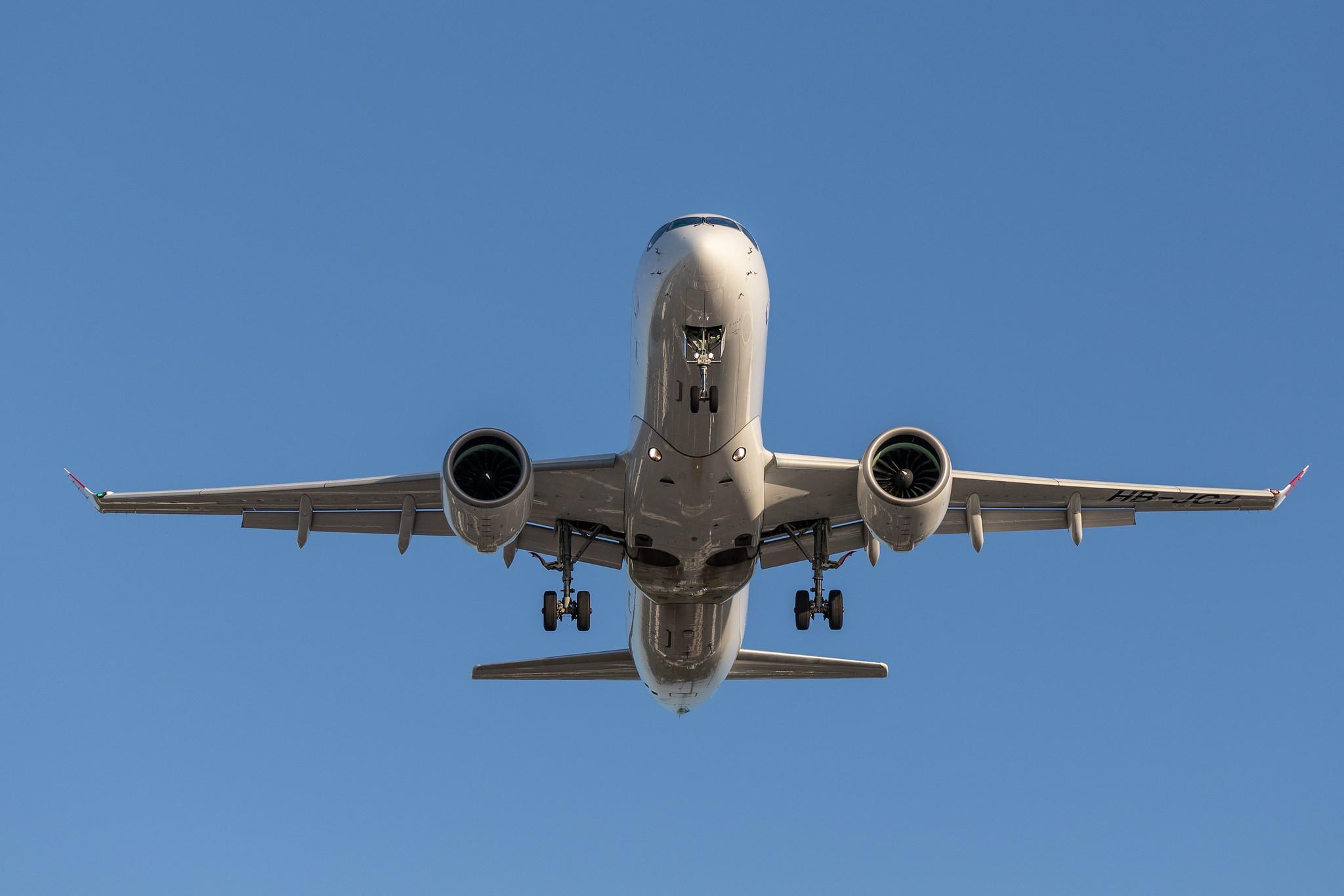 Hamburg Airport: Swiss (LX / SWR) |  Airbus A220-300 BCS3 | HB-JCJ | MSN 55025