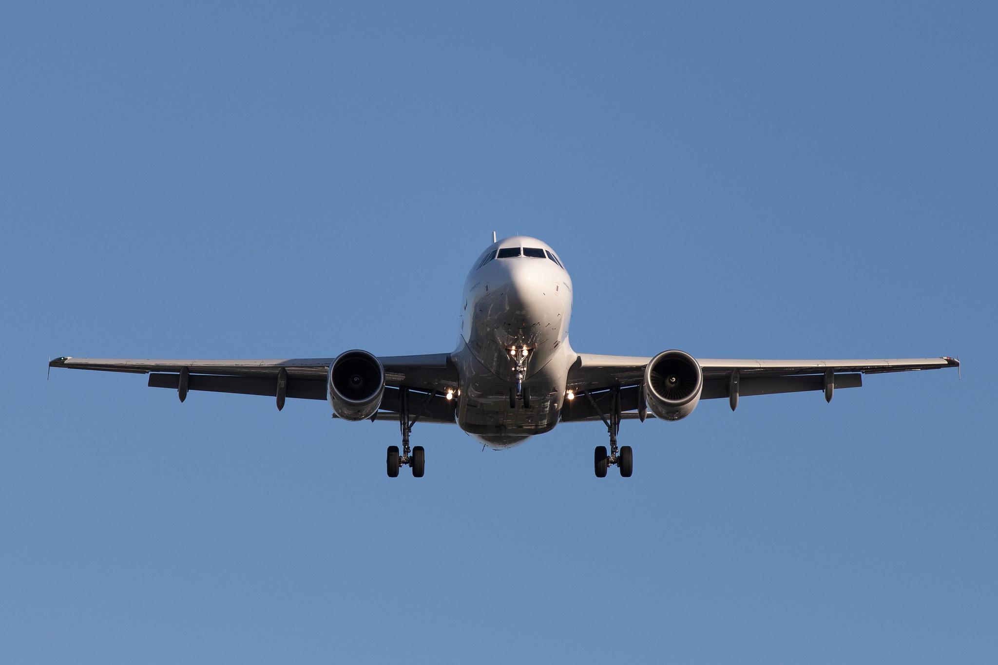 Hamburg Airport: Air France (AF / AFR) |  Airbus A318-111 A318 | F-GUGK | MSN 2601