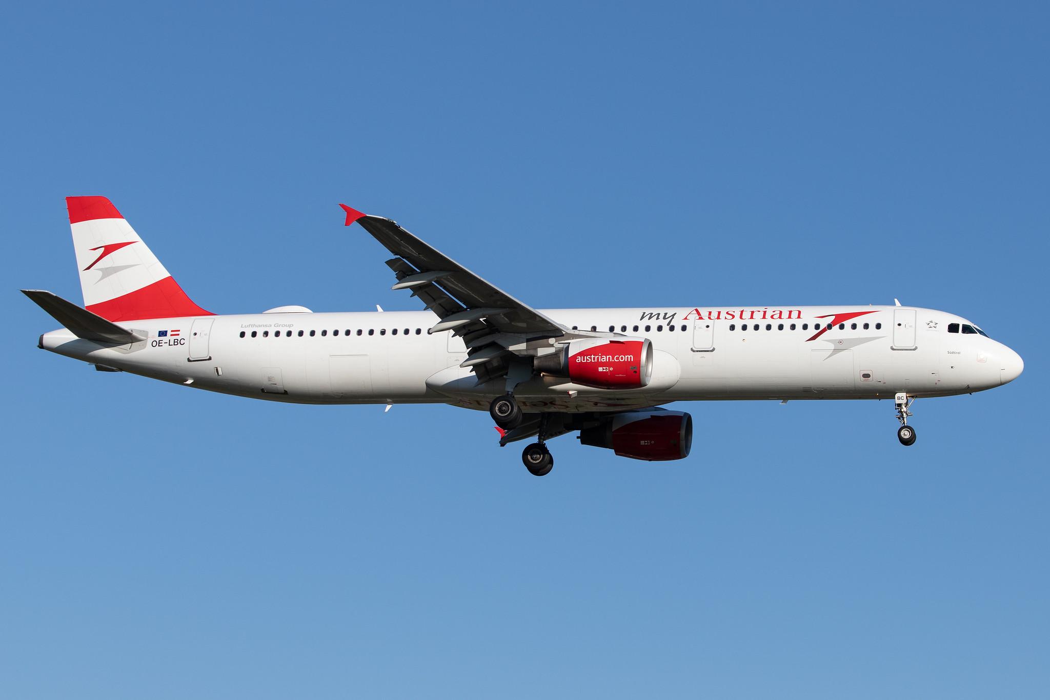 Hamburg Airport: Austrian Airlines (OS / AUA) |  Airbus A321-111 A321 | OE-LBC | MSN 0581