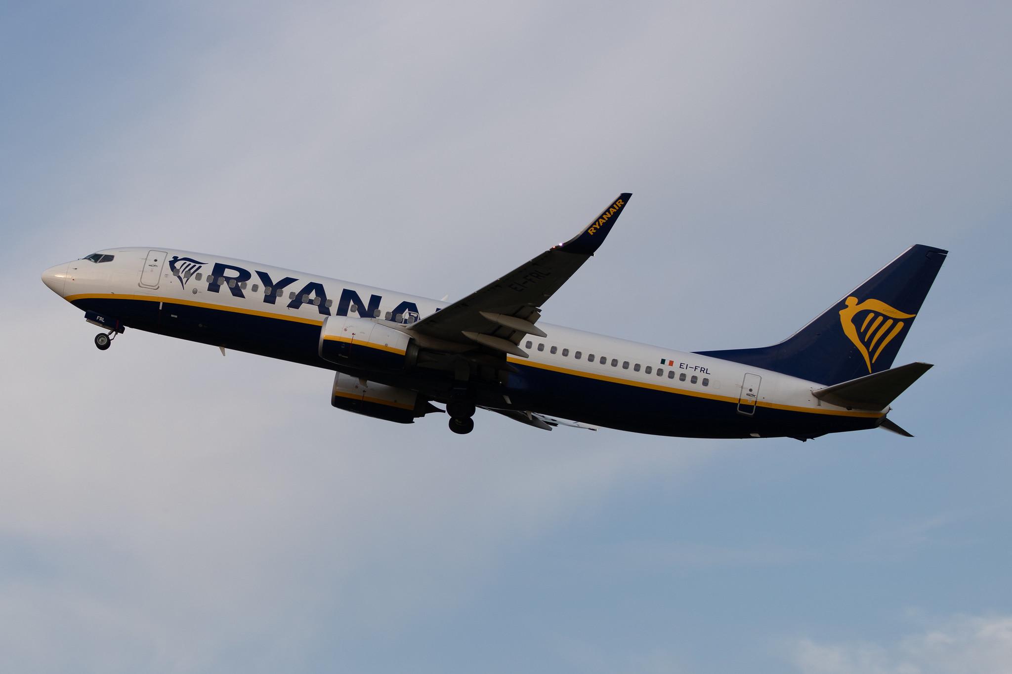 Hamburg Airport: Ryanair (FR / RYR) | Boeing 737-8AS B738 | EI-FRL | MSN 44741