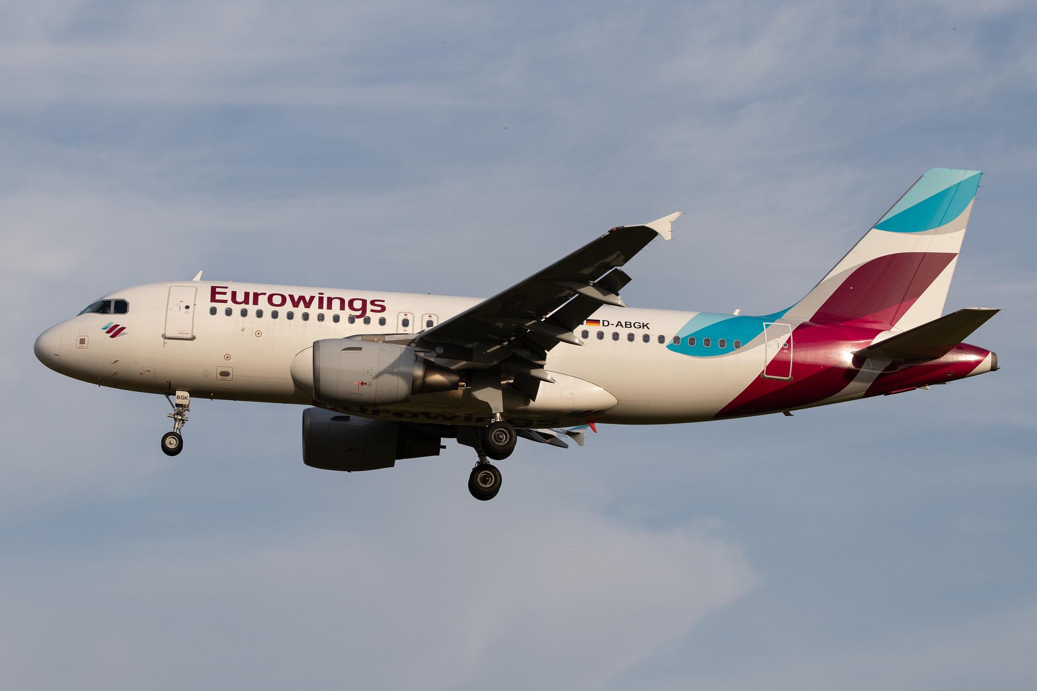 Hamburg Airport: Eurowings (EW / EWG) | Operator: Germanwings |  Airbus A319-112 A319 | D-ABGK | MSN 3447
