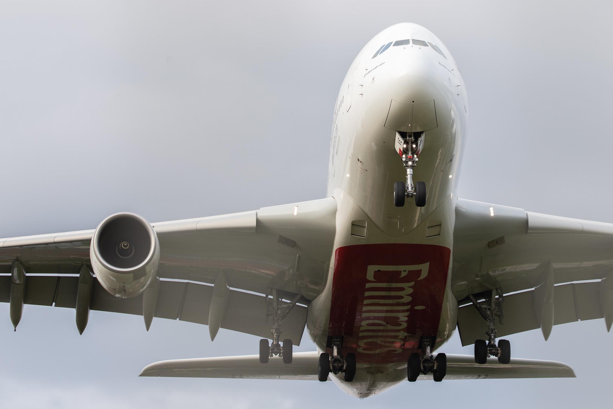 Hamburg Airport: Emirates (EK / UAE) |  Airbus A380-842 A388 | A6-EVE | MSN 250