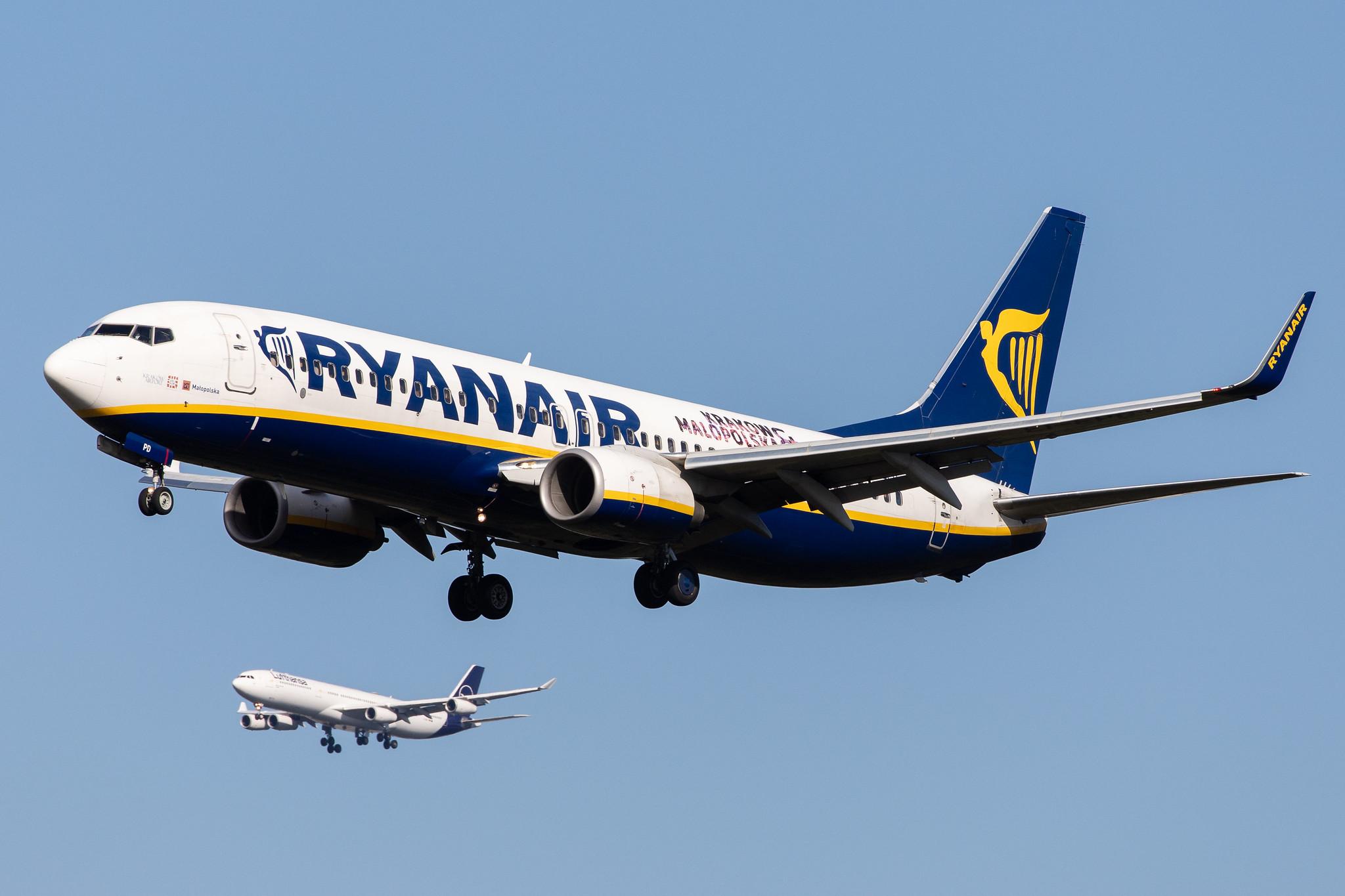 Frankfurt Airport: Ryanair (FR / RYR) |  Boeing 737-8AS B738 | Ei-EPD | MSN 40310