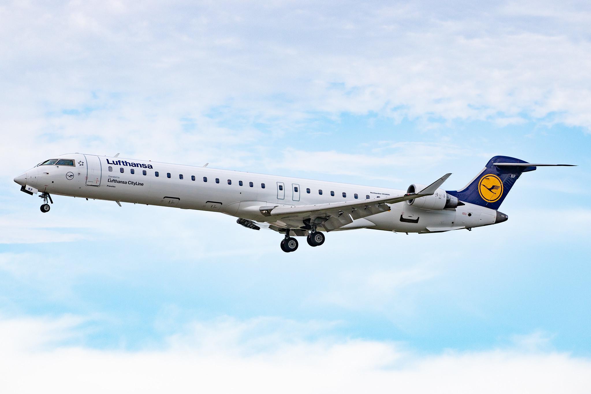 Frankfurt Airport: Lufthansa (LH / DLH) | Operator: Lufthansa CityLine |  Bombardier CRJ-900LR CRJ9 | D-ACKF | MSN 15083