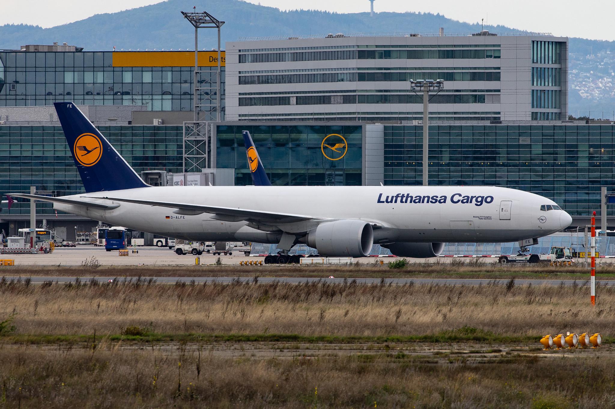 Frankfurt Airport: Lufthansa Cargo (/ GEC) |  Boeing 777-FBT B77L | D-ALFE | MSN 41678