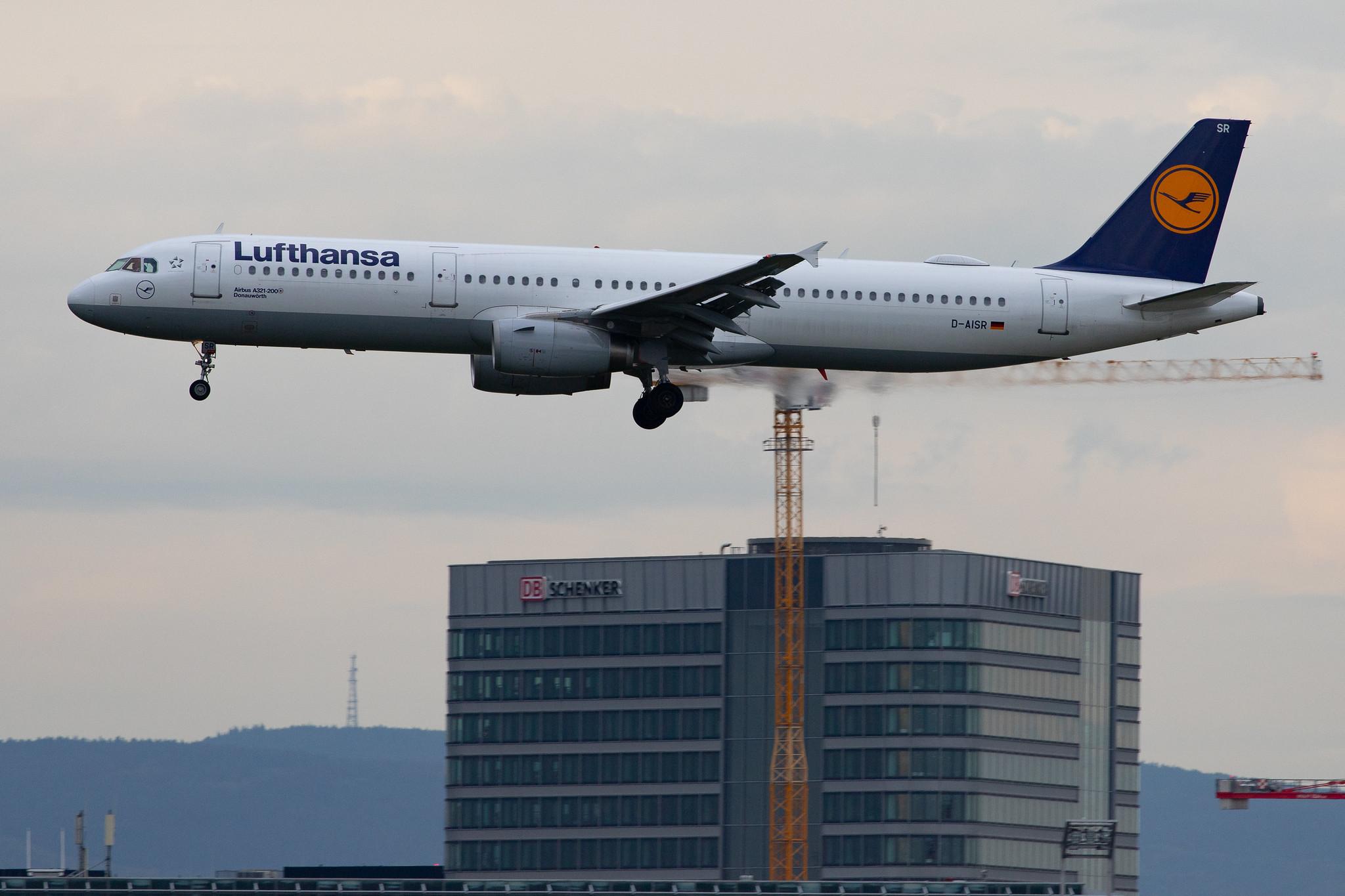 Frankfurt Airport: Lufthansa (LH / DLH) |  Airbus A321-231 A321 | D-AISR | MSN 3987