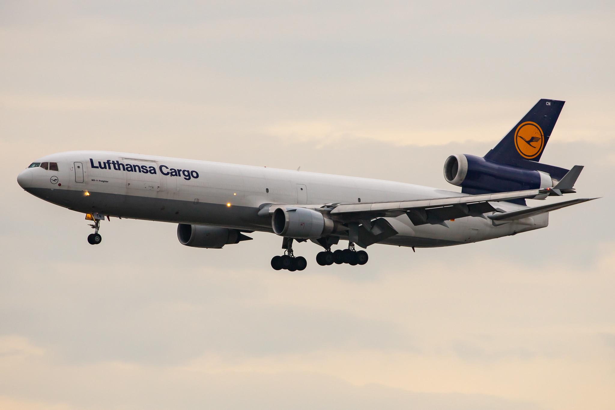 Frankfurt Airport: Lufthansa Cargo (/ GEC) |  McDonnell Douglas MD-11F MD11 | D-ALCN | MSN 48806