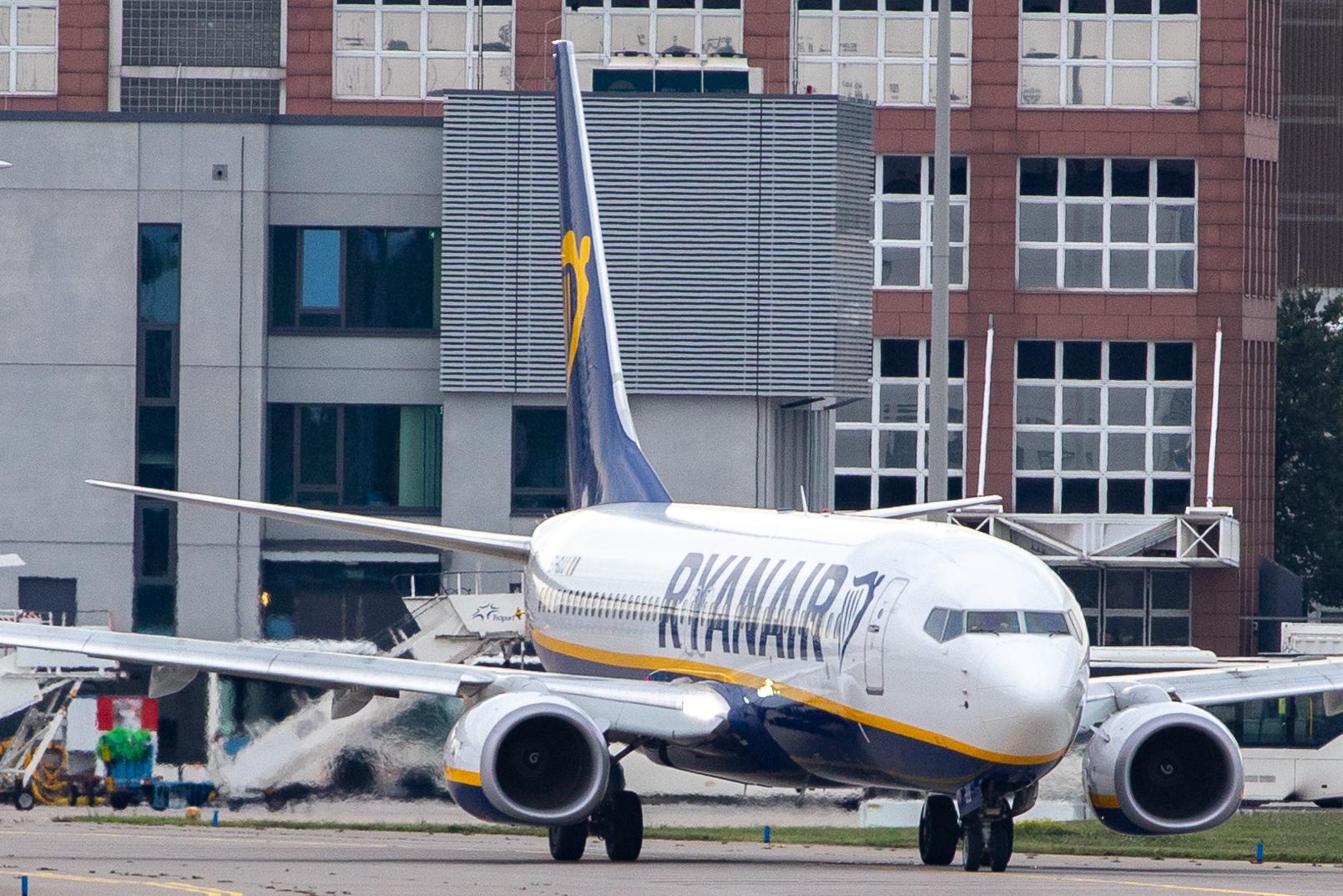 Frankfurt Airport: Ryanair (FR / RYR) |  Boeing 737-8AS B738 | EI-GJJ | MSN 44831