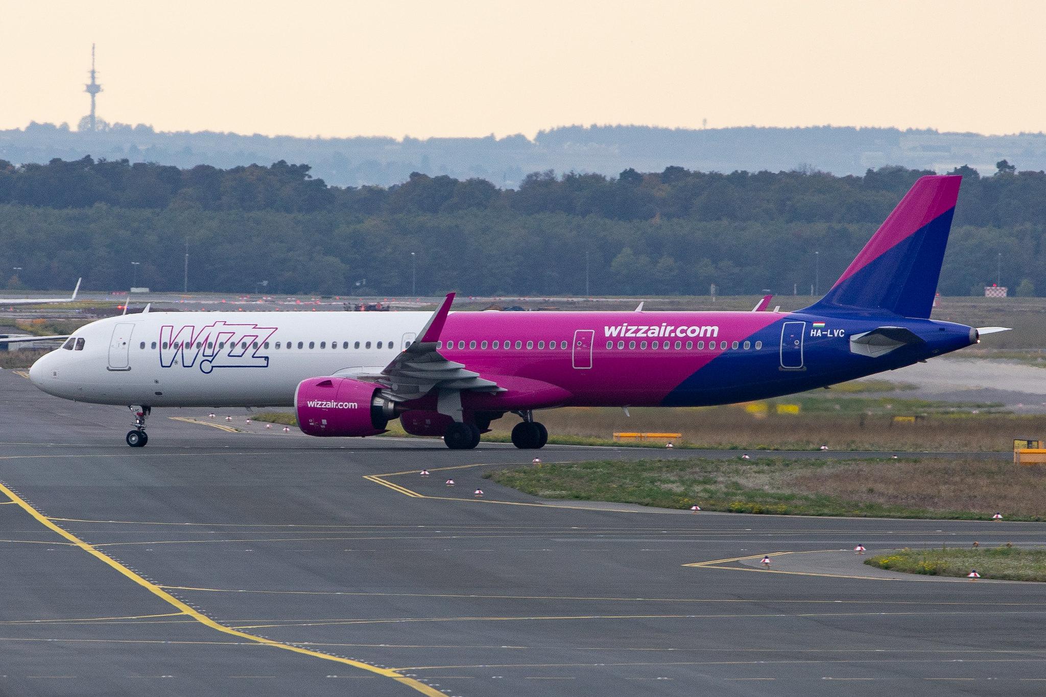 Frankfurt Airport: Wizz Air (W6 / WZZ) |  Airbus A321-271NX A21N | HA-LVC | MSN 8816
