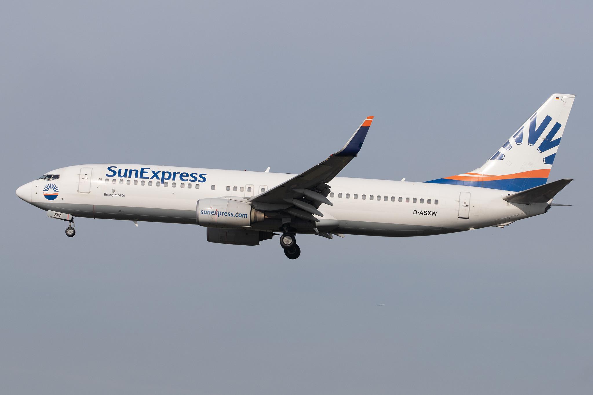 Frankfurt Airport: SunExpress (XQ / SXS) | Operator: SunExpress Deutschland |  Boeing 737-8HC B738 | D-ASXW | MSN 36530