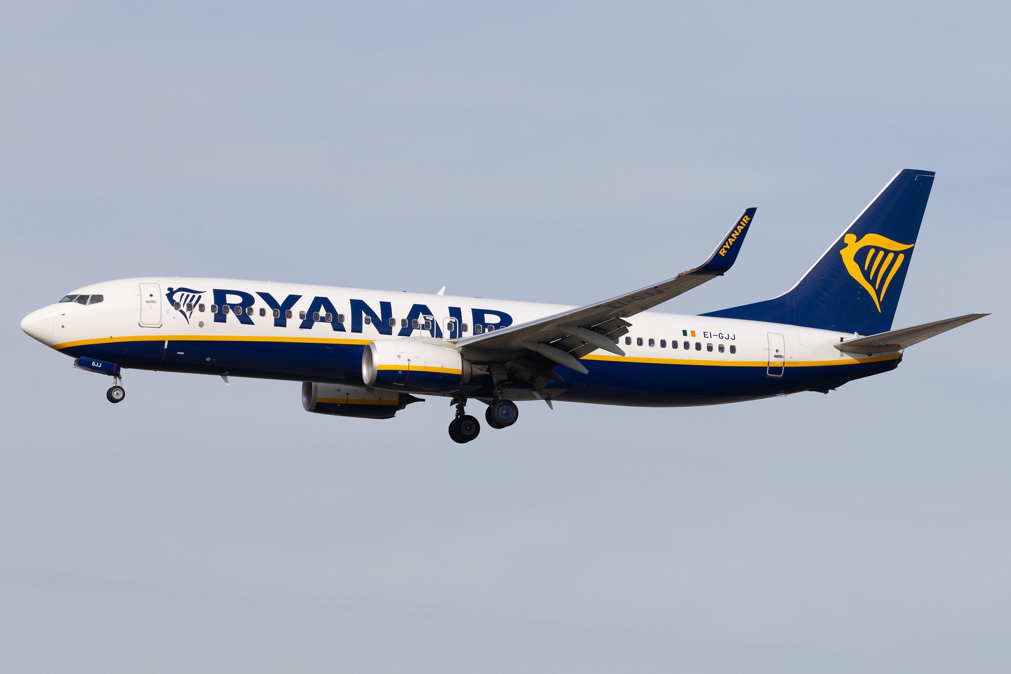 Frankfurt Airport: Ryanair (FR / RYR) |  Boeing 737-8AS B738 | EI-GJJ | MSN 44831