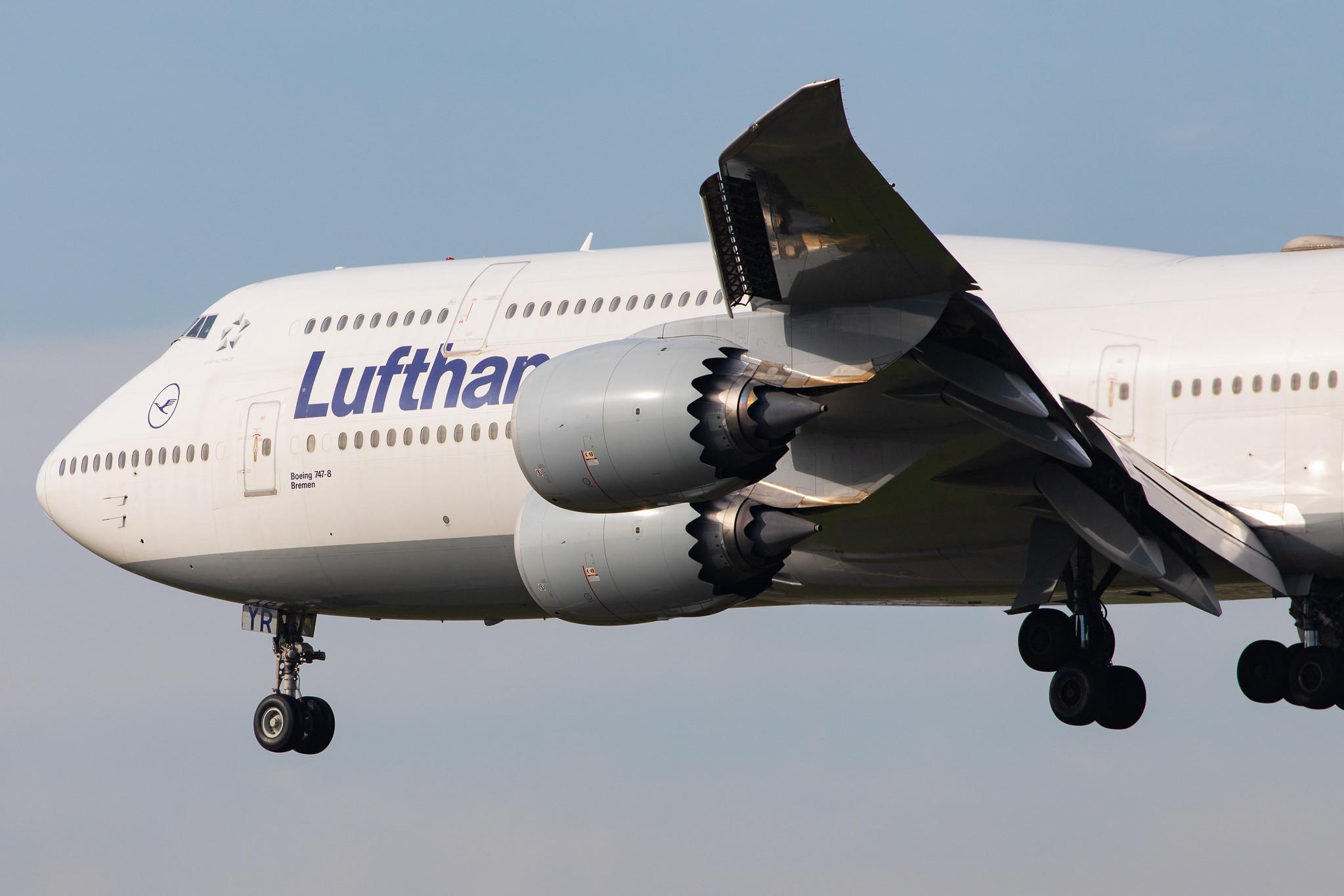 Frankfurt Airport: Lufthansa (LH / DLH) |  Boeing 747-830 B748 | D-ABYR | MSN 37842