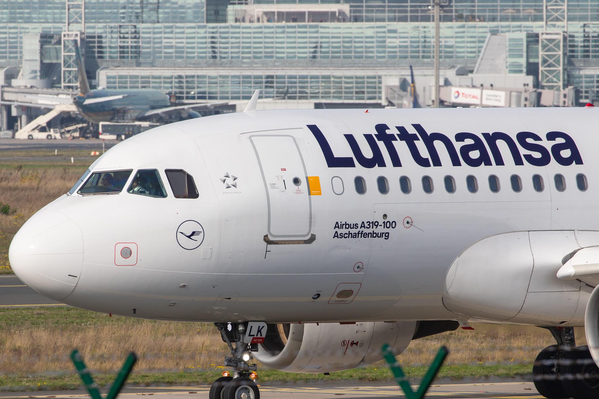 Frankfurt Airport: Lufthansa (LH / DLH) |  Airbus A319-114 A319 | D-AILK | MSN 0679