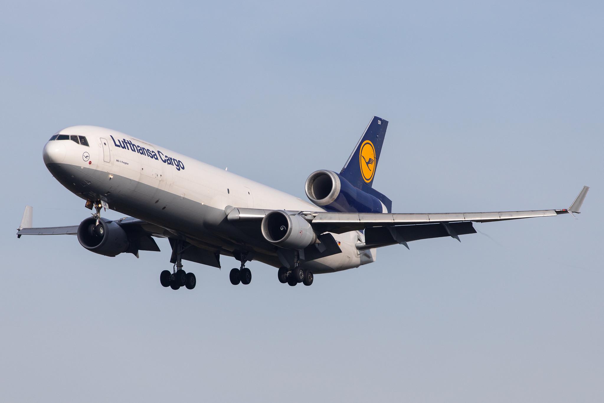 Frankfurt Airport: Lufthansa Cargo (/ GEC) |  McDonnell Douglas MD-11F MD11 | D-ALCN | MSN 48806
