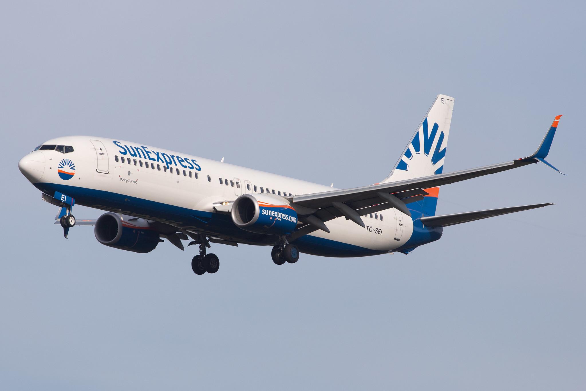 Frankfurt Airport: SunExpress (XQ / SXS) |  Boeing 737-8HC B738 | TC-SEI | MSN 61170