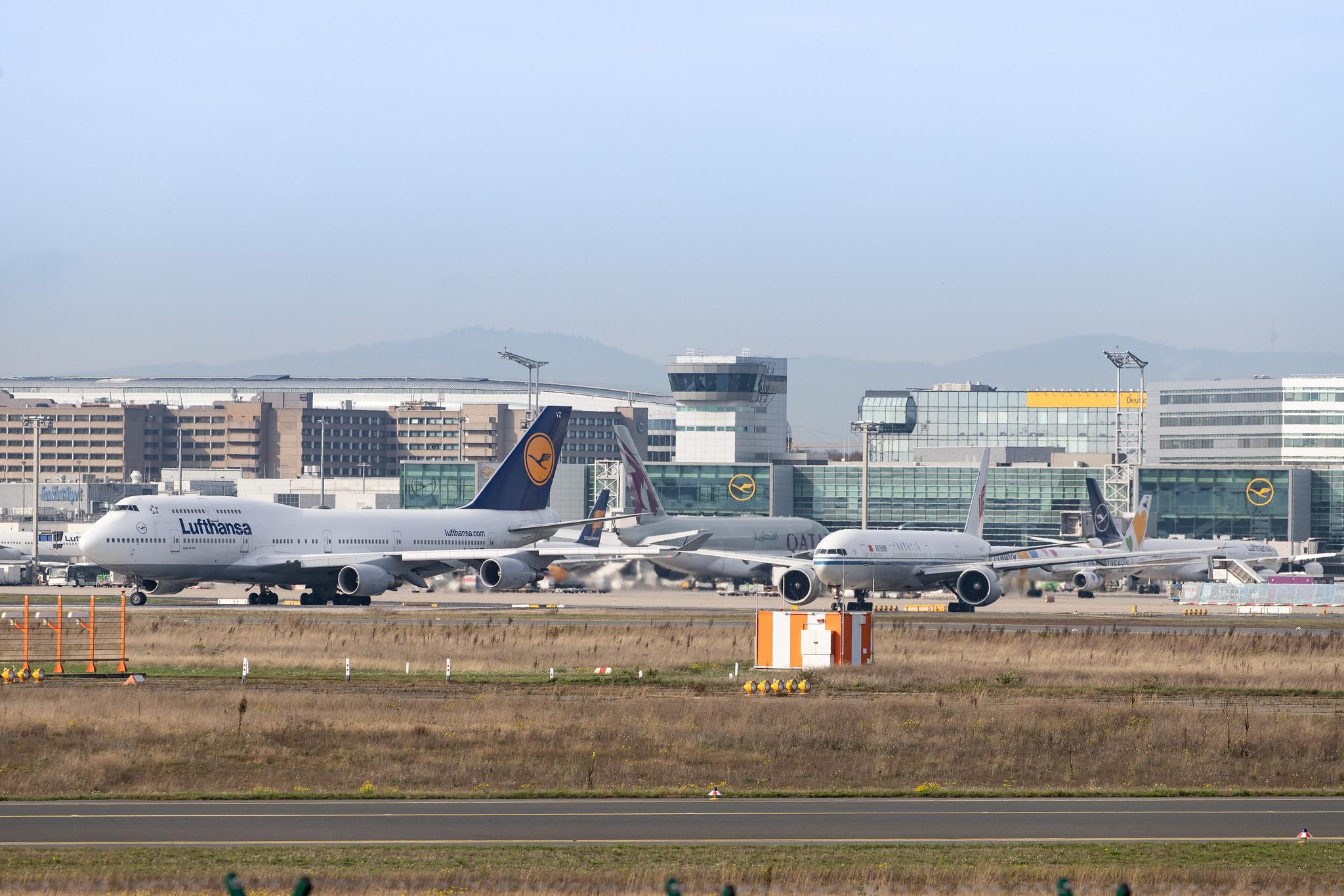 Frankfurt Airport: Lufthansa (LH / DLH) |  Boeing 747-430 B744 | D-ABVZ | MSN 29870