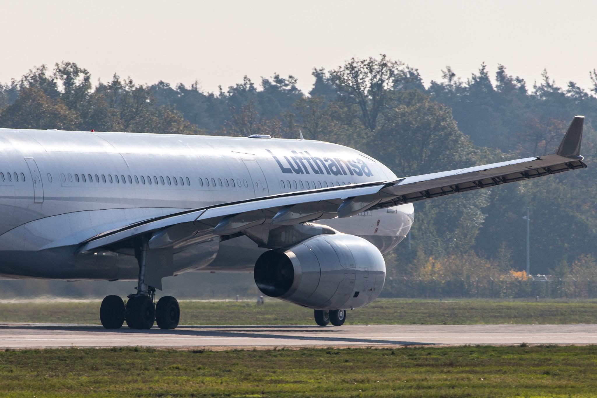Frankfurt Airport: Lufthansa (LH / DLH) |  Airbus A330-343 A333 | D-AIKS | MSN 1497