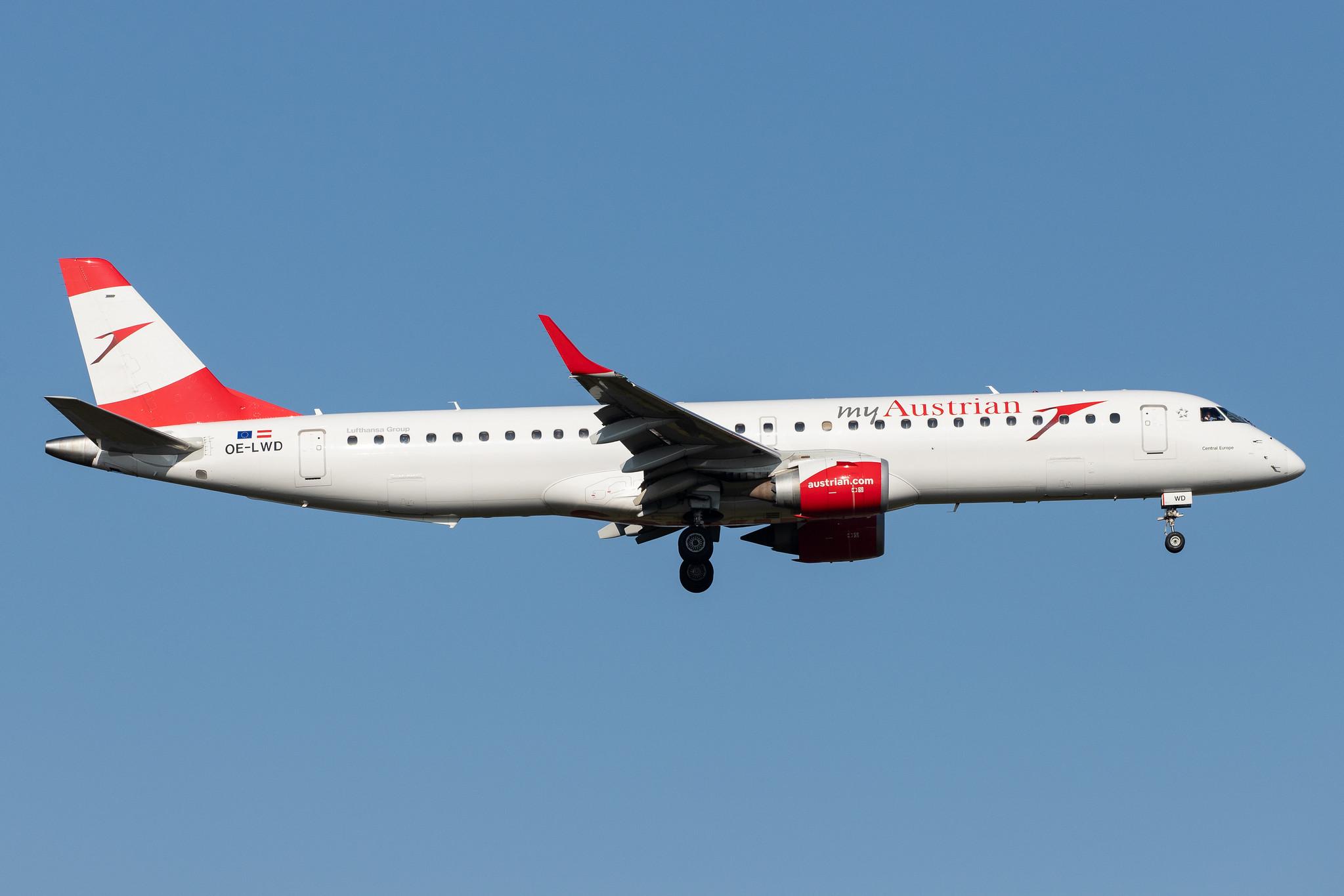 Frankfurt Airport: Austrian Airlines (OS / AUA) |  Embraer ERJ-195LR E195 | OE-LWD | MSN 19000411