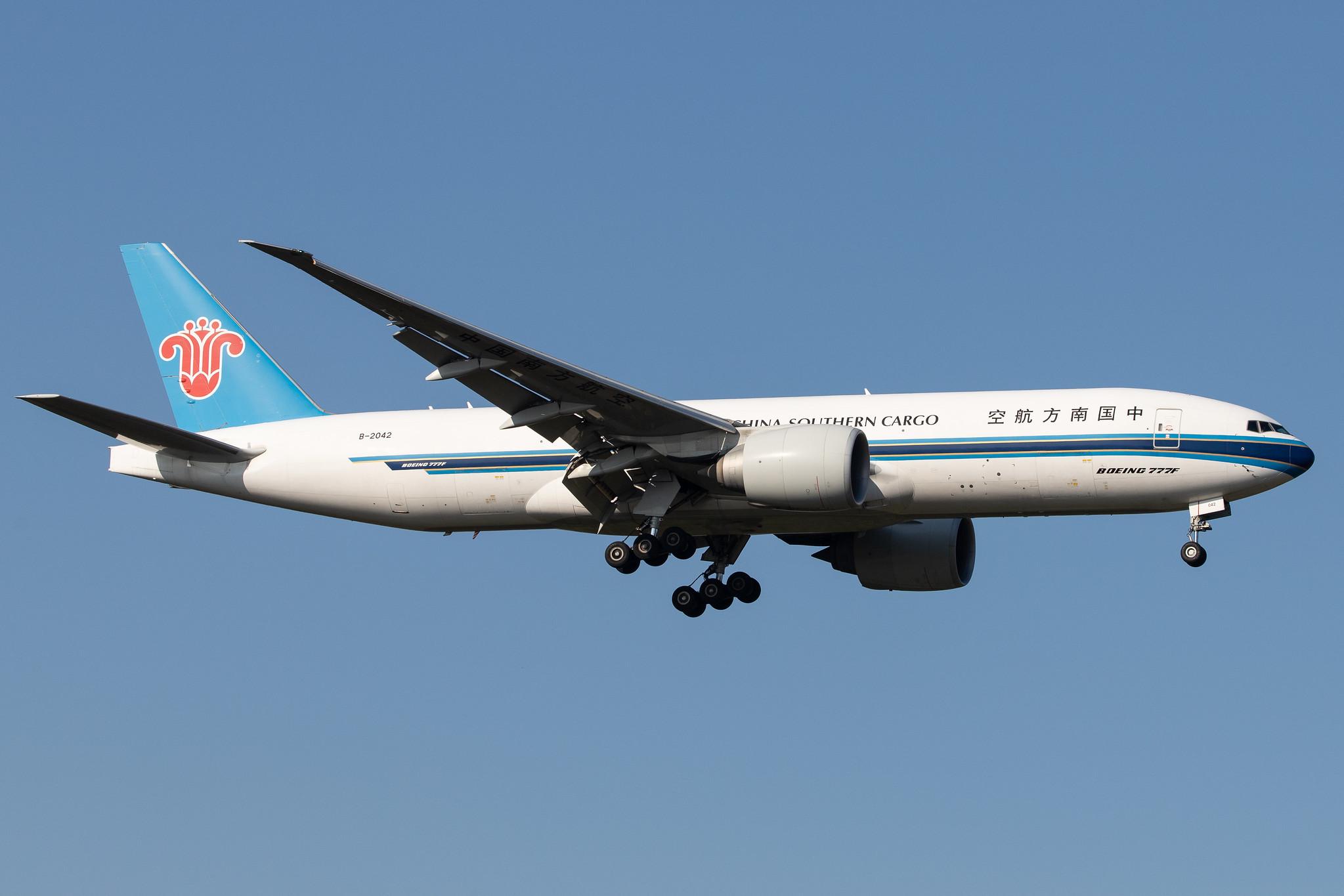 Frankfurt Airport: China Southern Cargo (CZ / CSN) | Operator: China Southern Airlines |  Boeing 777-F1B B77L | B-2042 | MSN 41633