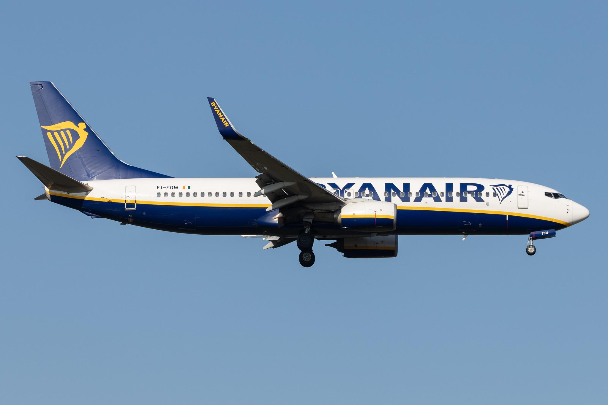 Frankfurt Airport: Ryanair (FR / RYR) |  Boeing 737-8AS B738 | EI-FOW | MSN 44729