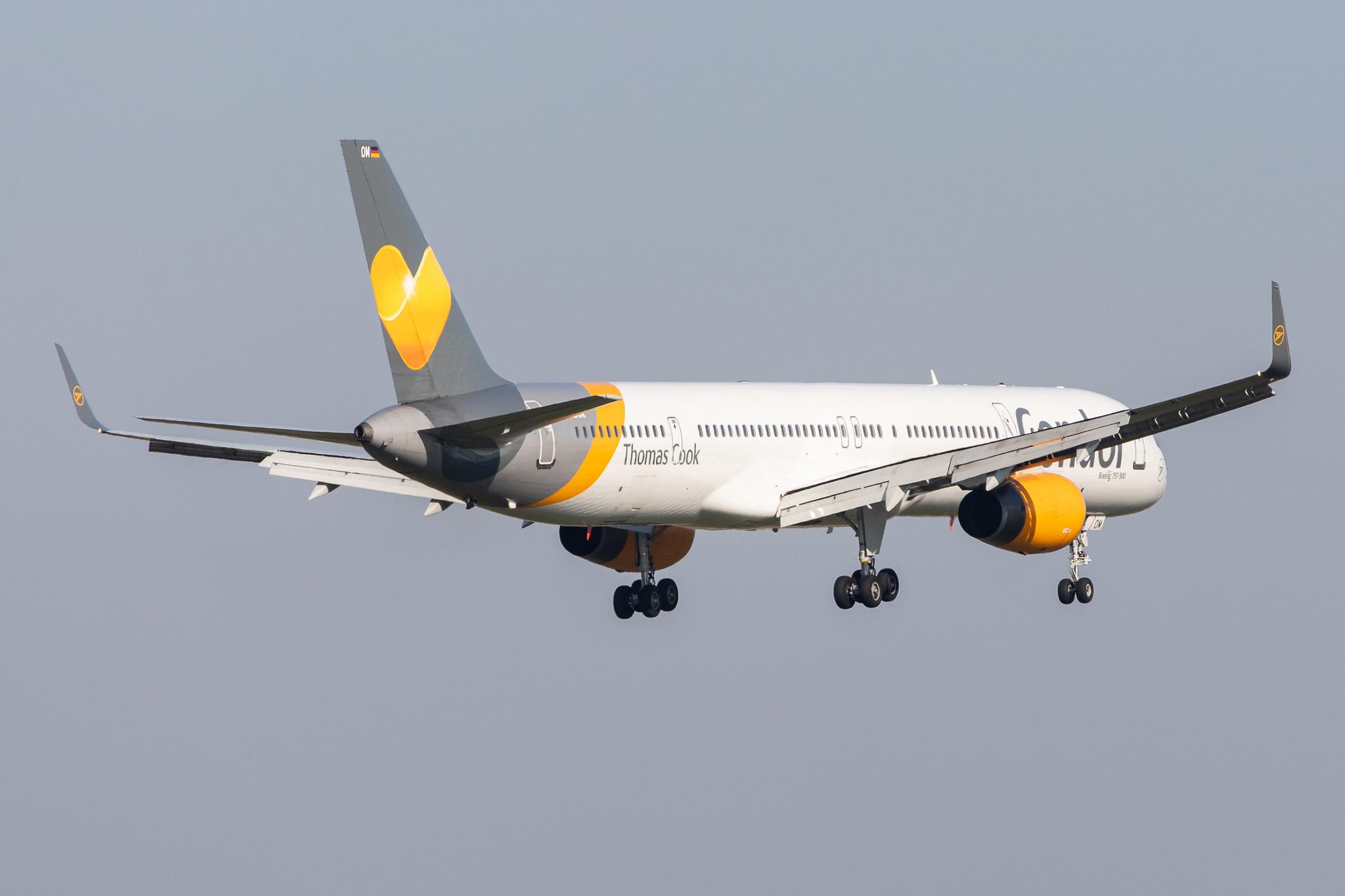 Frankfurt Airport: Condor (DE / CFG) |  Boeing 757-330 B753 | D-ABOM | MSN 29022