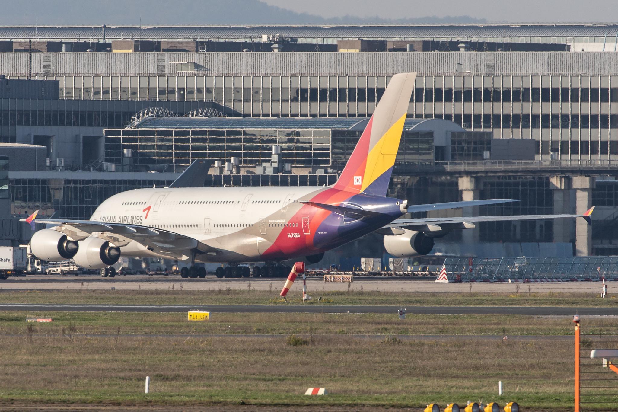 Frankfurt Airport: Asiana Airlines (OZ / AAR) |  Airbus A380-841 A388 | HL7626 | MSN 155