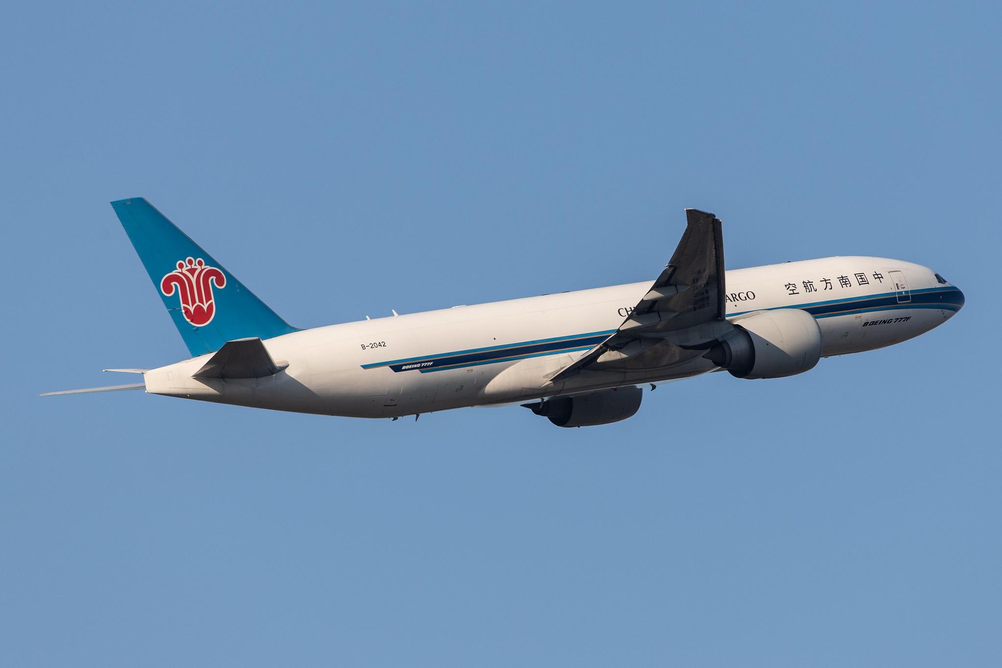 Frankfurt Airport: China Southern Cargo (CZ / CSN) | Operator: China Southern Airlines |  Boeing 777-F1B B77L | B-2042 | MSN 41633
