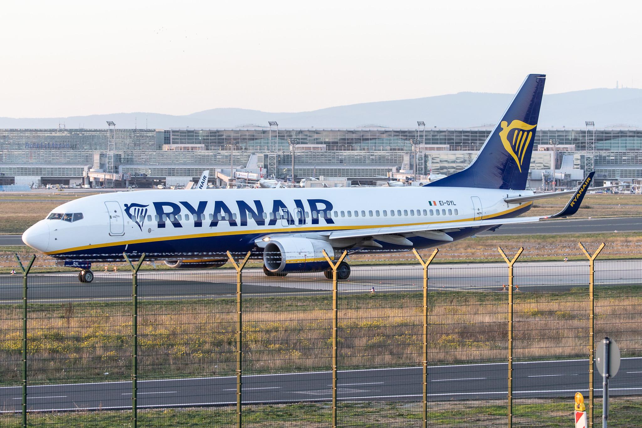 Frankfurt Airport: Ryanair (FR / RYR) |  Boeing 737-8AS B738 | EI-DYL | MSN 36574