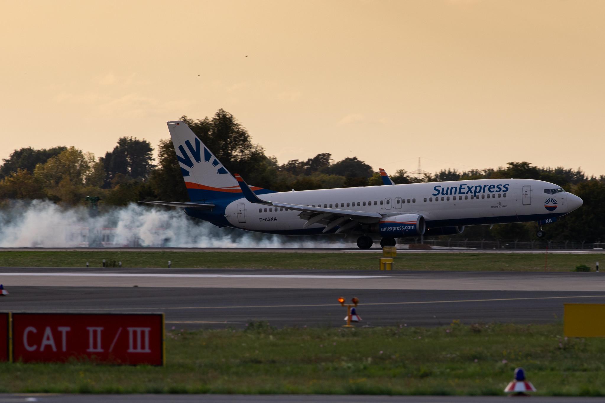 Düsseldorf Airport: SunExpress (XQ / SXS) | Operator: SunExpress Deutschland |  Boeing 737-8Z9 B738 | D-ASXA | MSN 28178