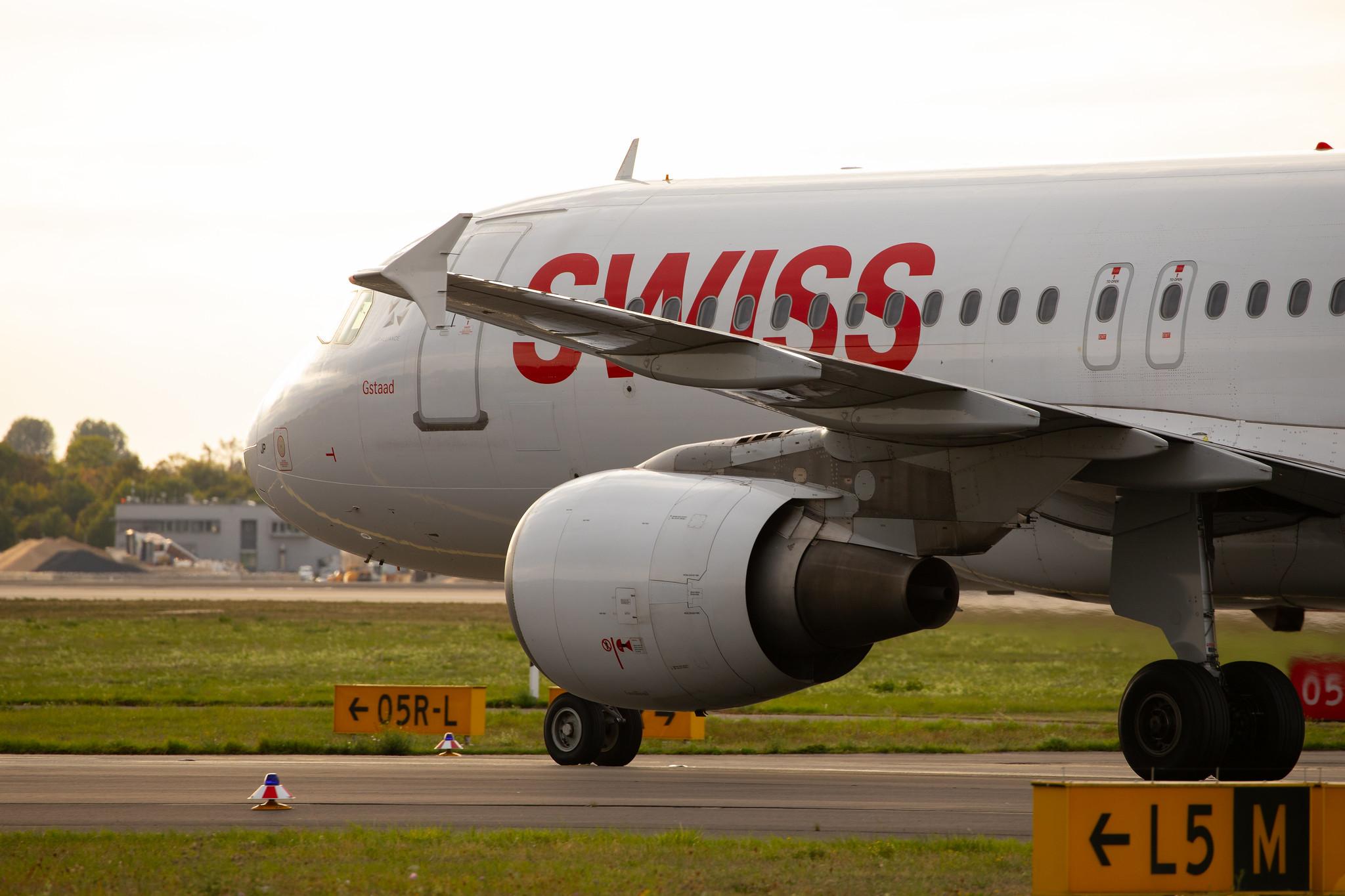 Düsseldorf Airport: Swiss (LX / SWR) |  Airbus A320-214 A320 | HB-IJP | MSN 0681