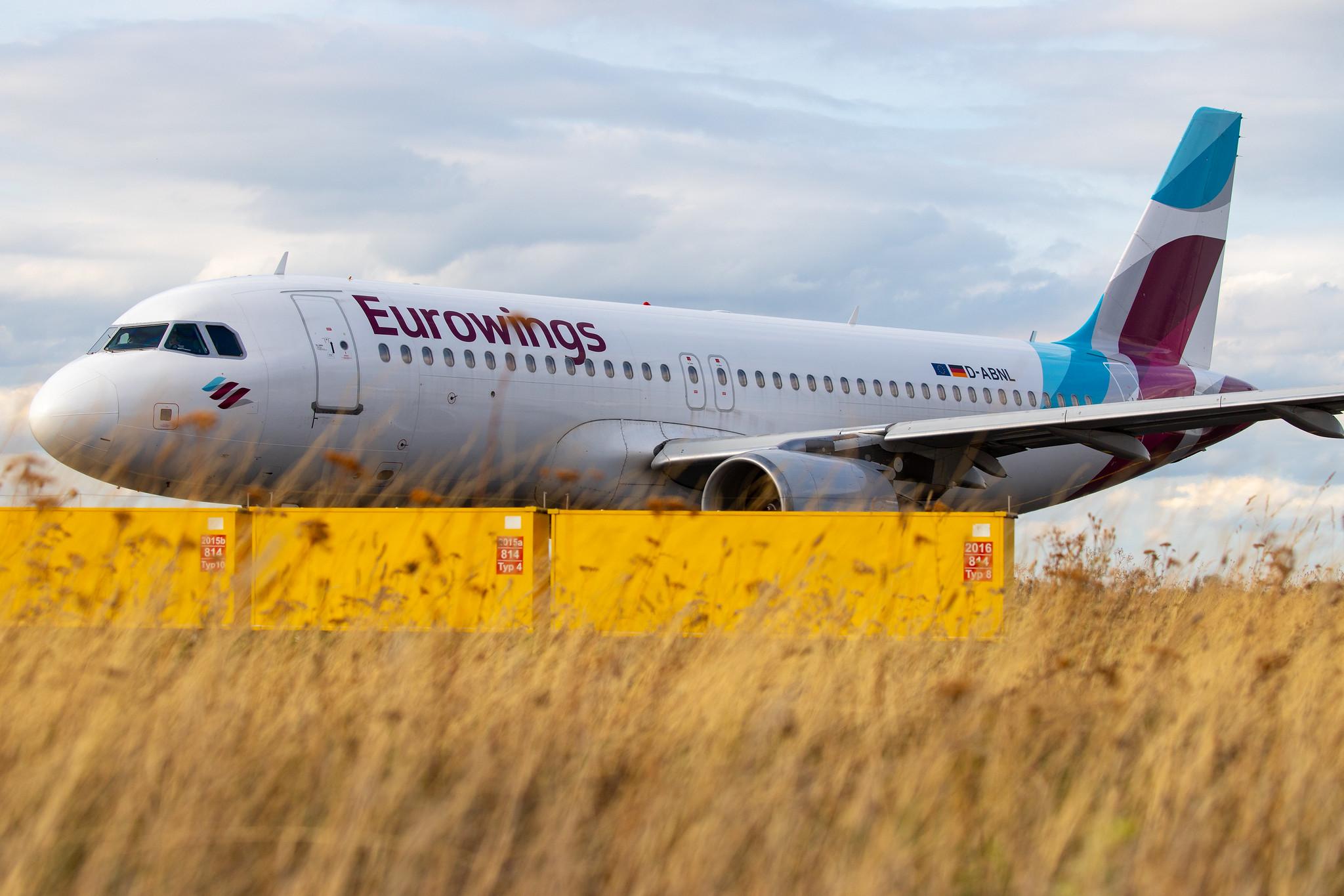 Düsseldorf Airport: Eurowings (EW / EWG) |  Airbus A320-214 A320 | D-ABNL | MSN 1852