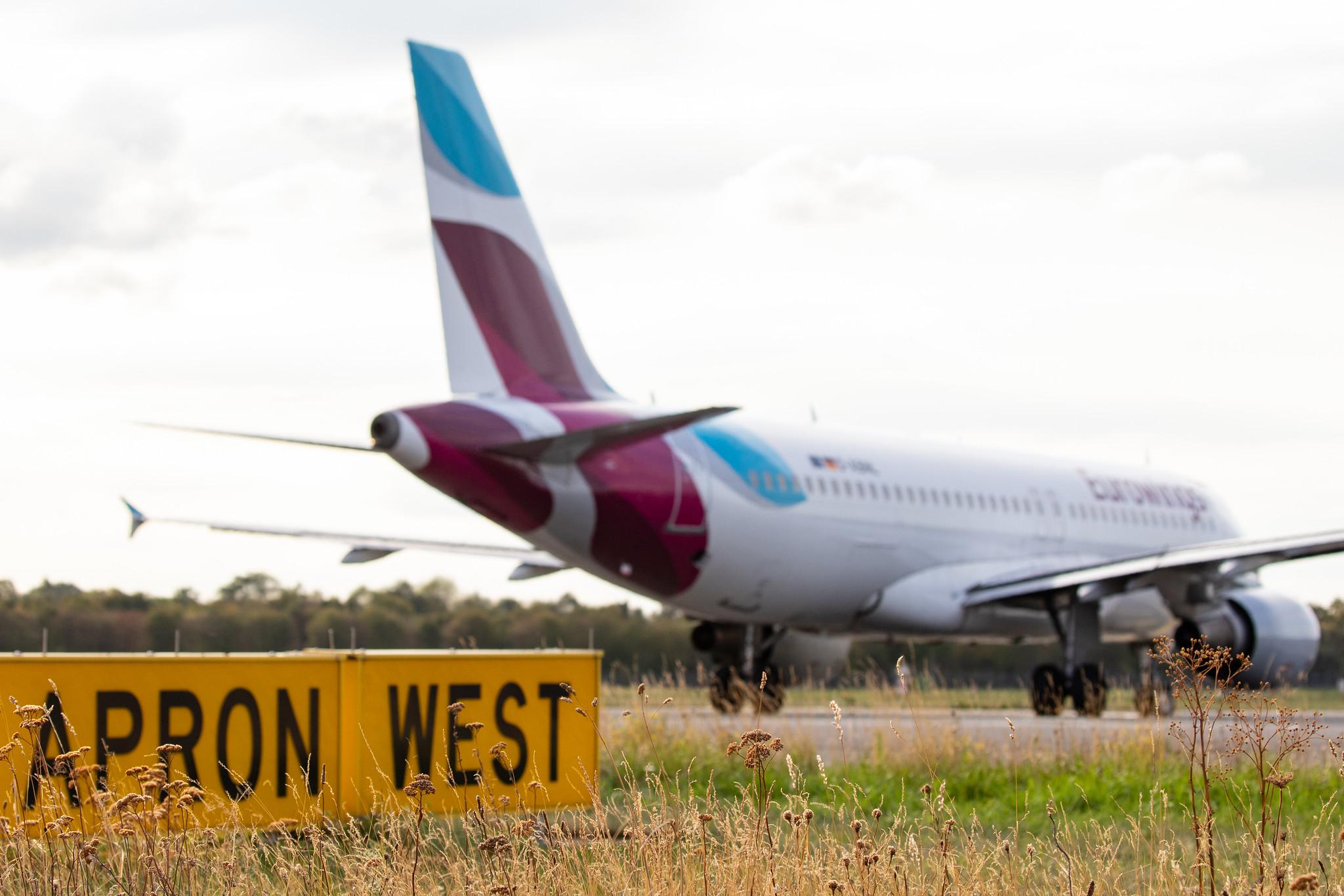 Düsseldorf Airport: Eurowings (EW / EWG) |  Airbus A320-214 A320 | D-ABNL | MSN 1852