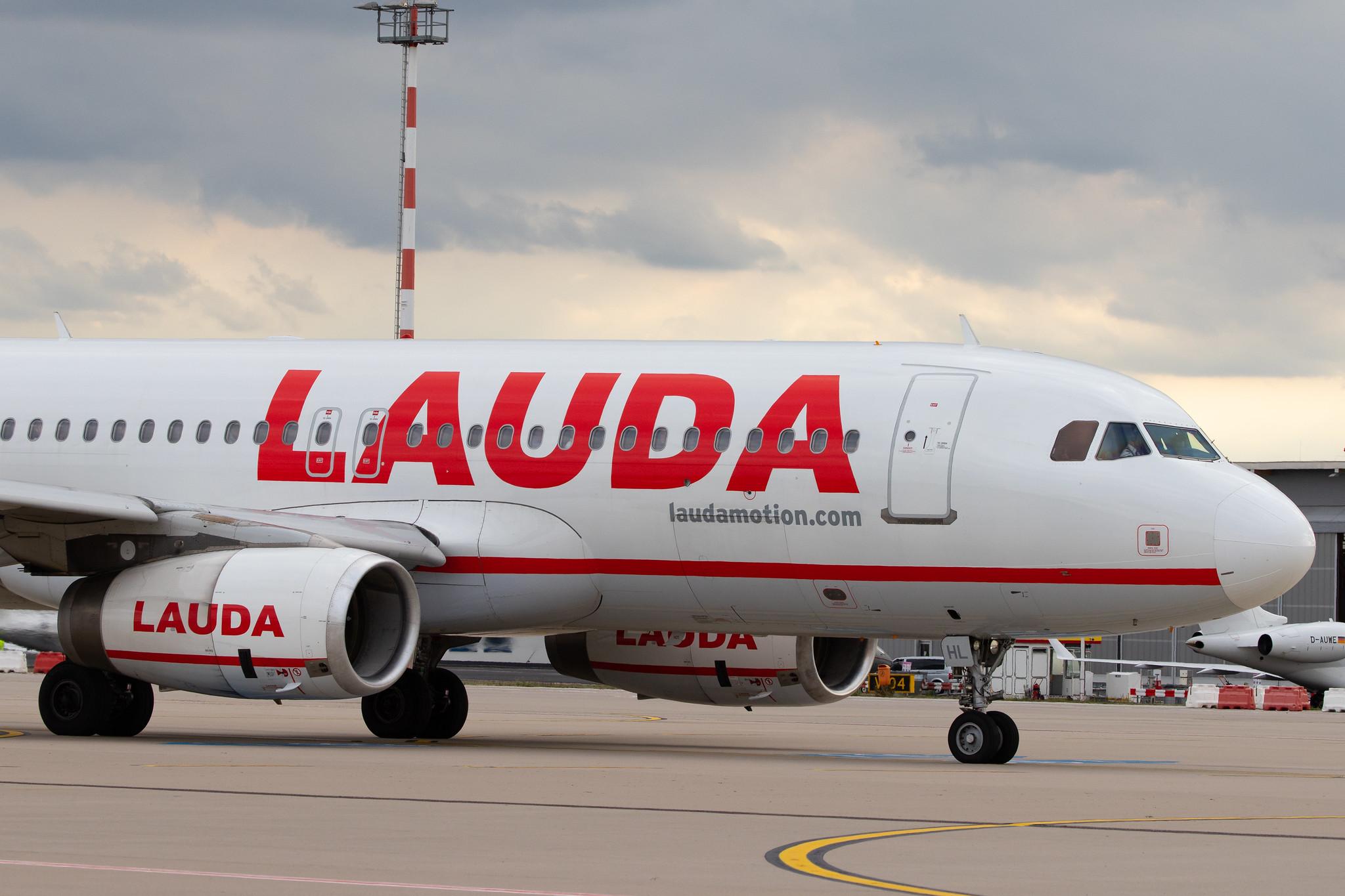 Düsseldorf Airport: Laudamotion (OE / LDM) |  Airbus A320-232 A320 | OE-IHL | MSN 3105