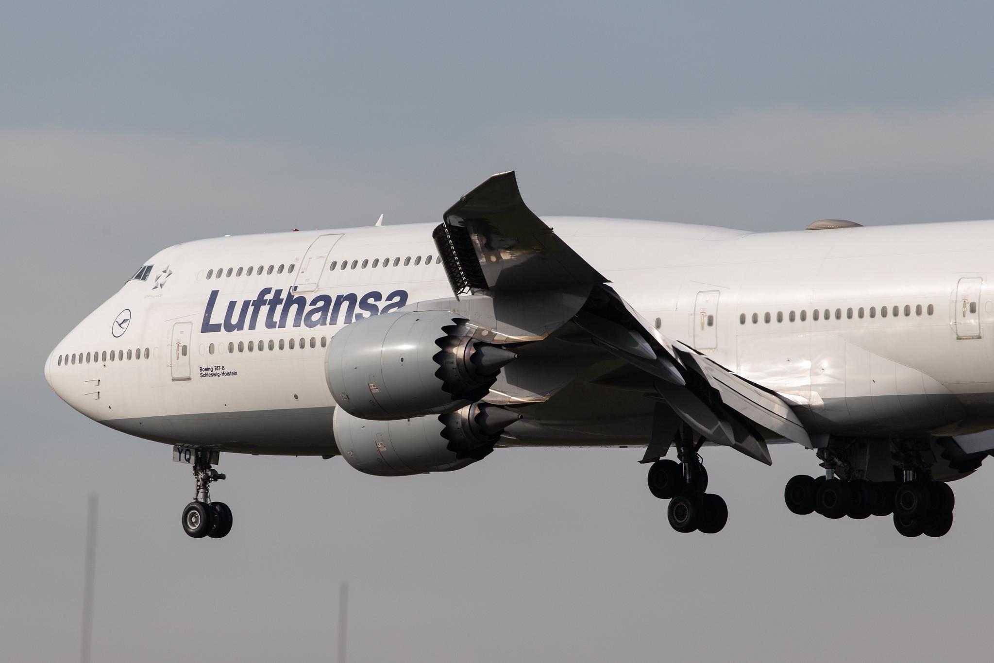Frankfurt Airport: Lufthansa (LH / DLH) |  Boeing 747-830 B748 | D-ABYQ | MSN 37840