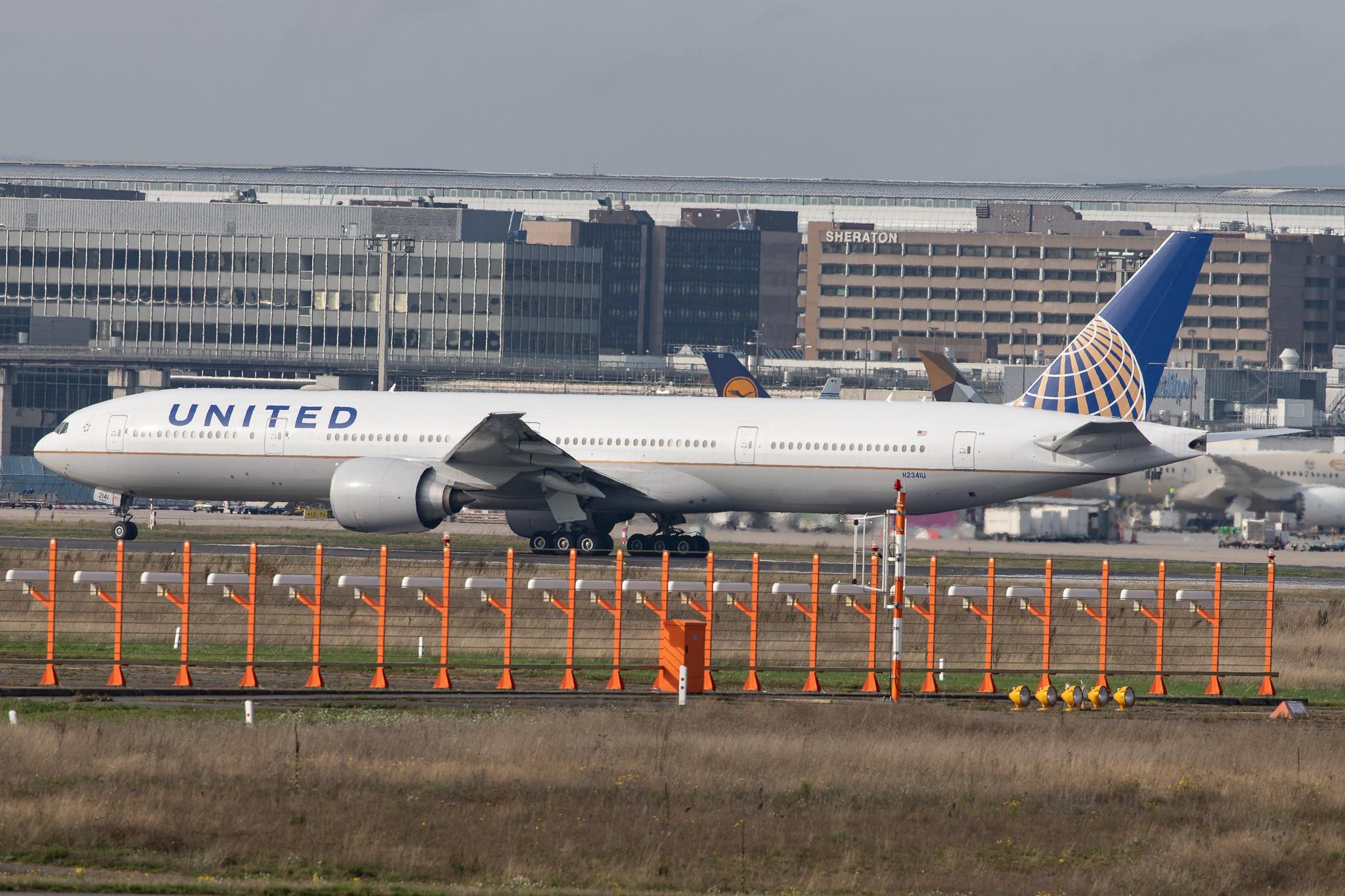 Frankfurt Airport: United Airlines (UA / UAL) |  Boeing 777-322(ER) B77W | N2341U | MSN 63721