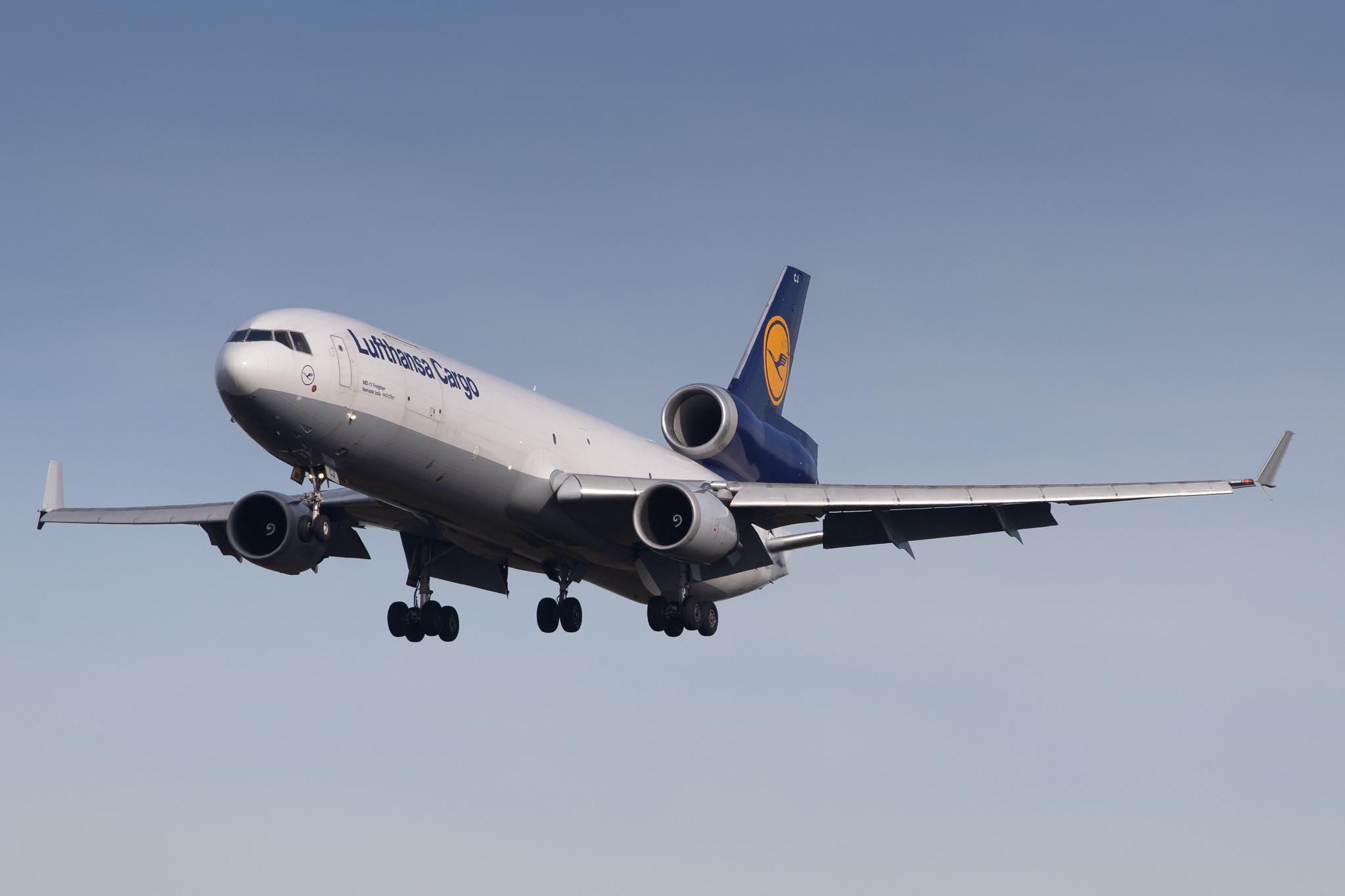 Frankfurt Airport: Lufthansa Cargo (/ GEC) |  McDonnell Douglas MD-11F MD11 | D-ALCJ | MSN 48802