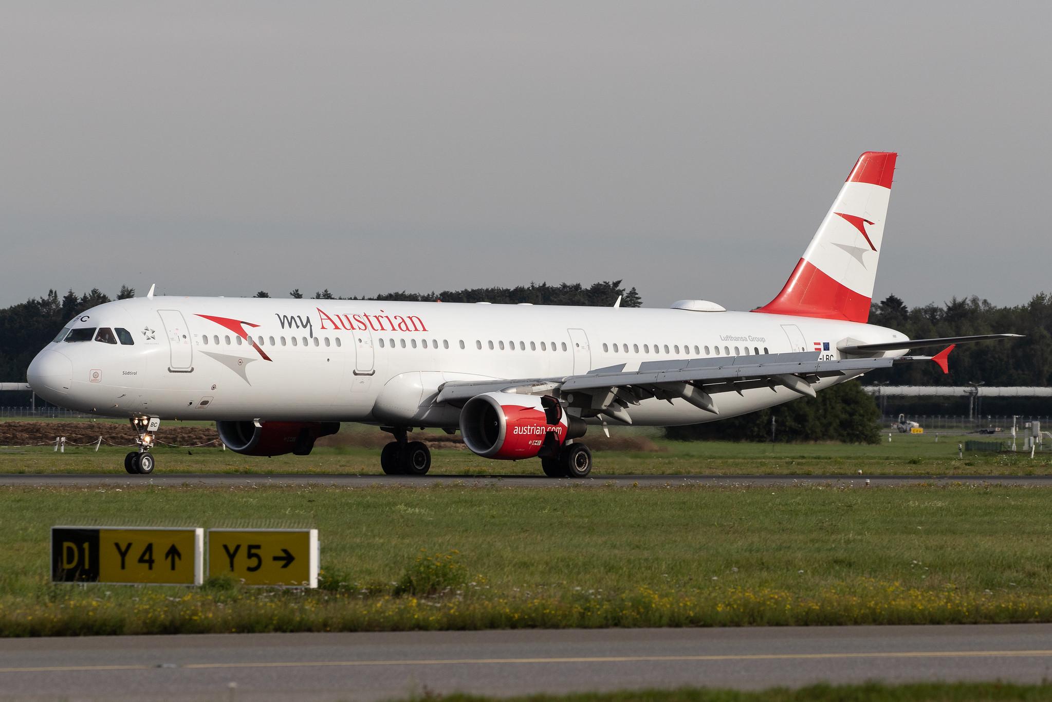 Hamburg Airport: Austrian Airlines (OS / AUA) |  Airbus A321-111 A321 | OE-LBC | MSN 0581
